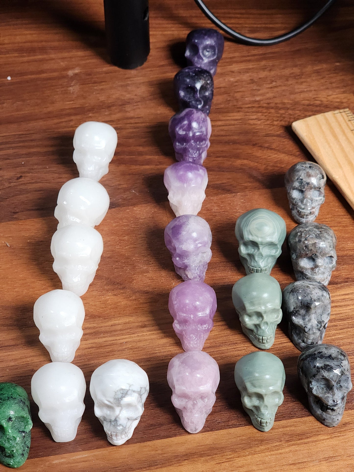 Mini Crystal Skull Figurines - Hand Carved Halloween Decor