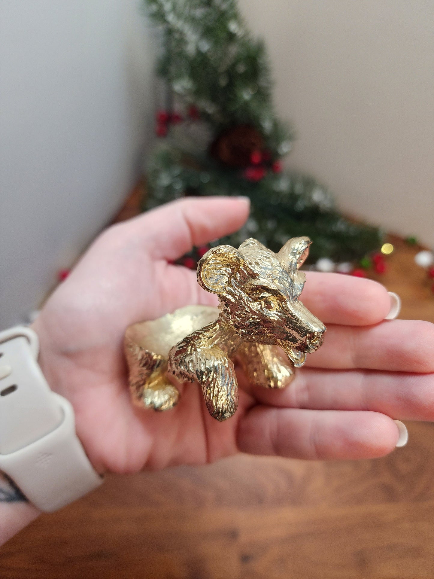 Fun Bear Sphere Stand | Gold Metal | Crystal Ball Holder | Display Prop for Winter Solstice | For Spheres up to 60MM | Cute Wild Bear Decor