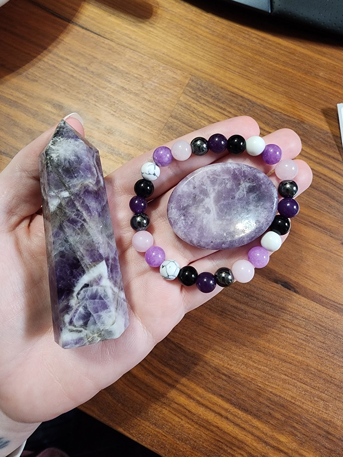 Crystal Bundle Offer: Medium Tower, Bracelet & Worry Stone Set | Healing Crystals, Intuitive Selection | Gift Ready