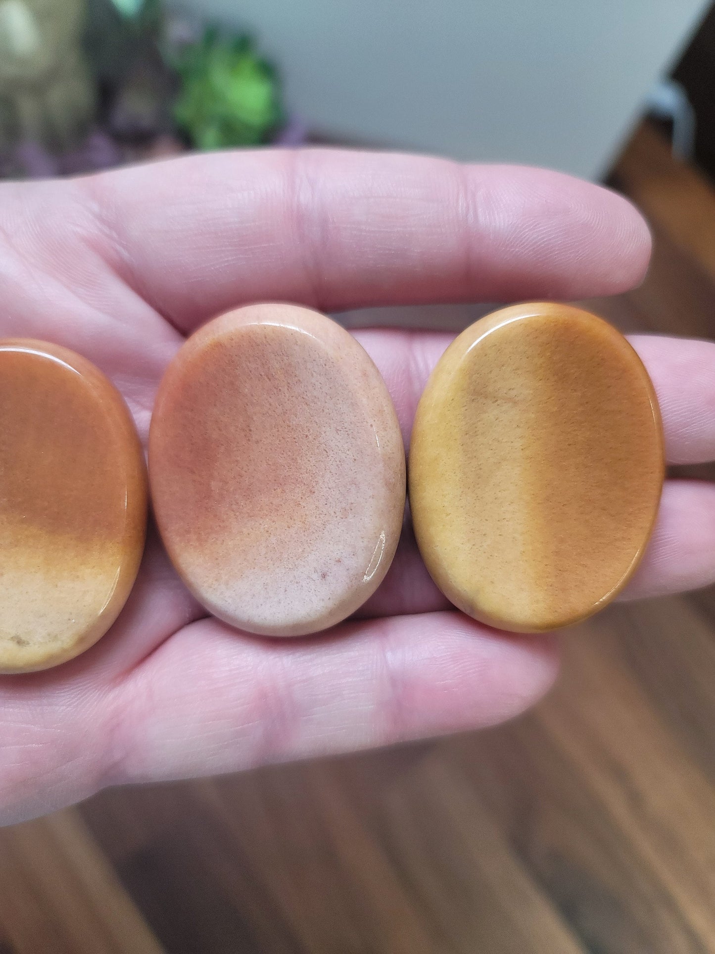Ombre Peach Aventurine Worry Stone: Sensory Fidget, Calming Gift