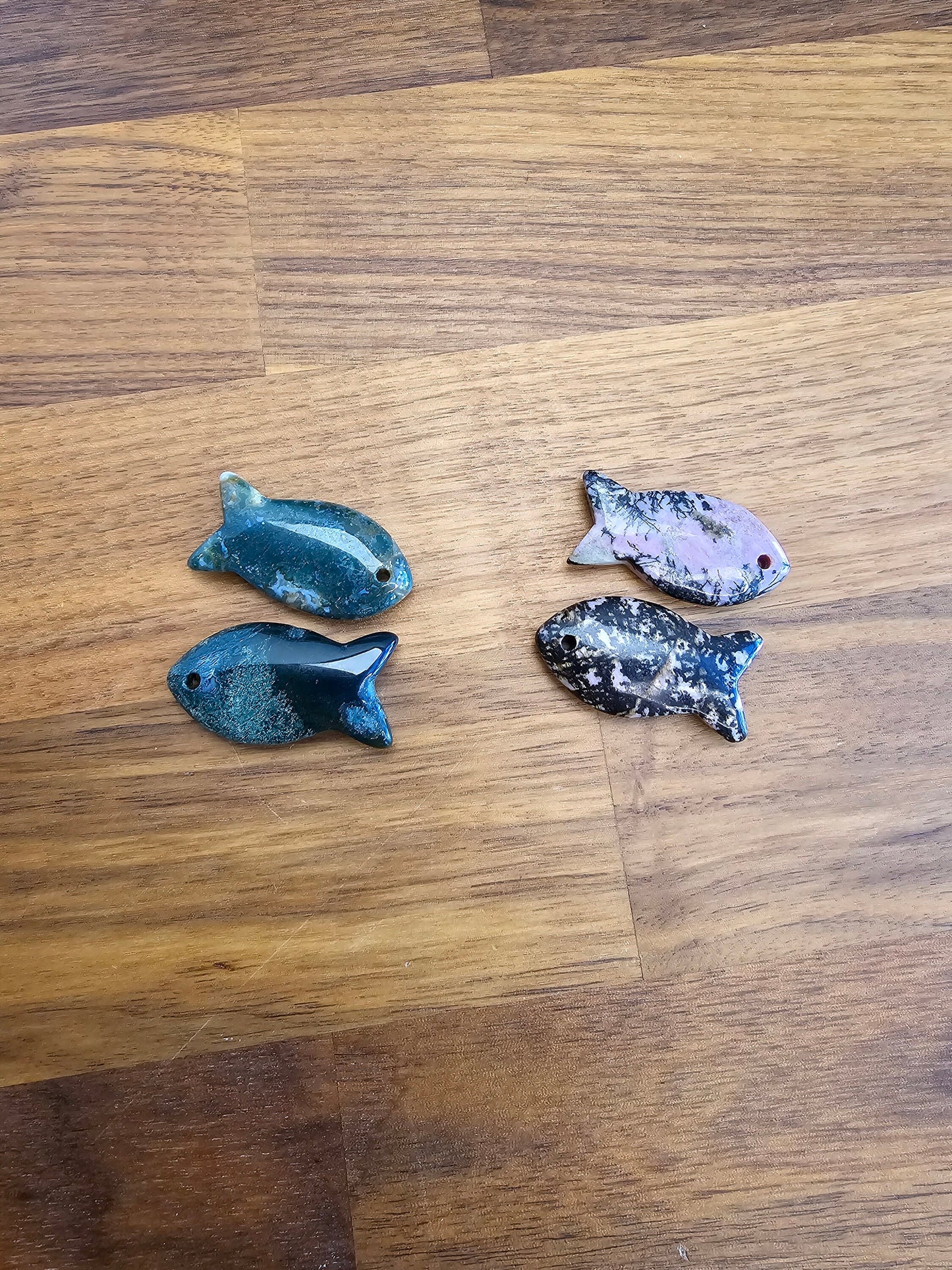 Crystal Fish Carving: Amethyst, Labradorite, Obsidian, Quartz (1.54")