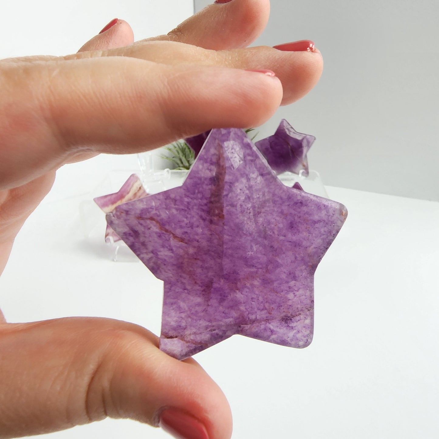 Fluorite Star Carving, Purple Color Hand-Carved Fluorite Stars, Medium Size. Intuitively Chosen for You!