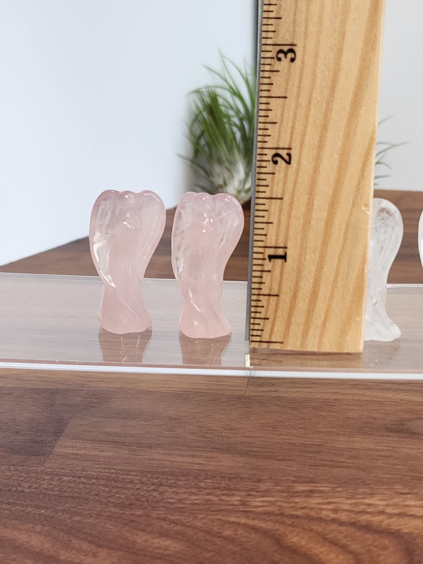 Quartz Mini Angel Carving Clear/White/Rose Quartz