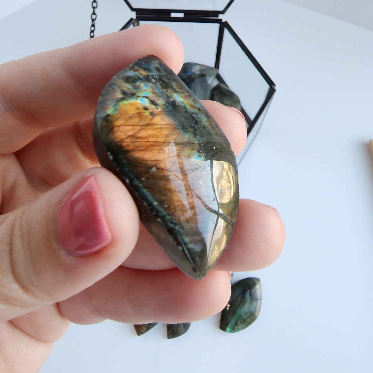 Labradorite Leaf Carving: Unique Flash Colors (Small or Large)