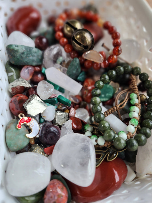 Holiday Crystal Confetti Mix | Bracelets, worry stones, Christmas trees, festive charms, chips and large tumbles!