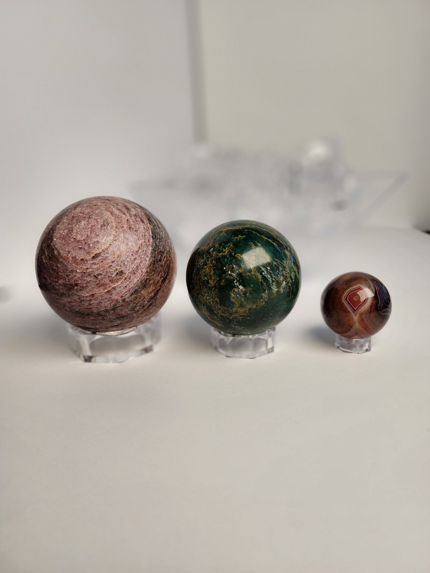 Acrylic Sphere Stands | Display Holders for Crystal Spheres | Diamond Shaped Base | Baseball Stand | Statement Piece Displays