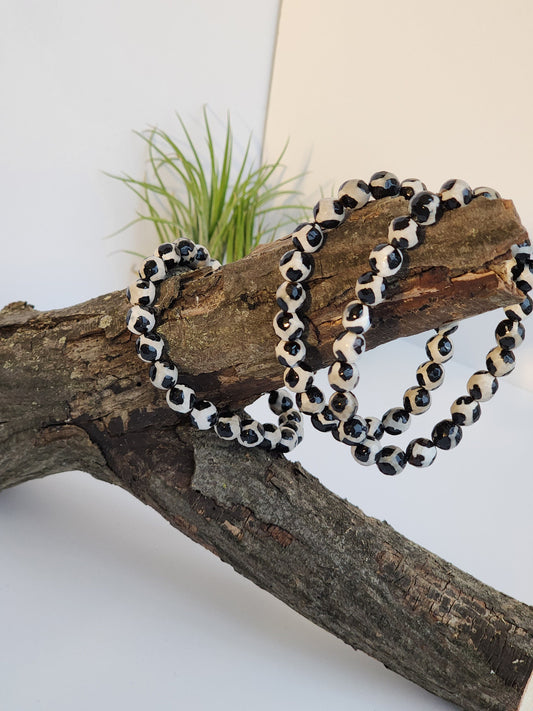 Faceted Tibetan Agate Bracelet: Around 8MM Black & White Dzi Crystal Beads | Natural Evil Eye Charm Jewelry | Polka Dot | Dalmatian Spotted