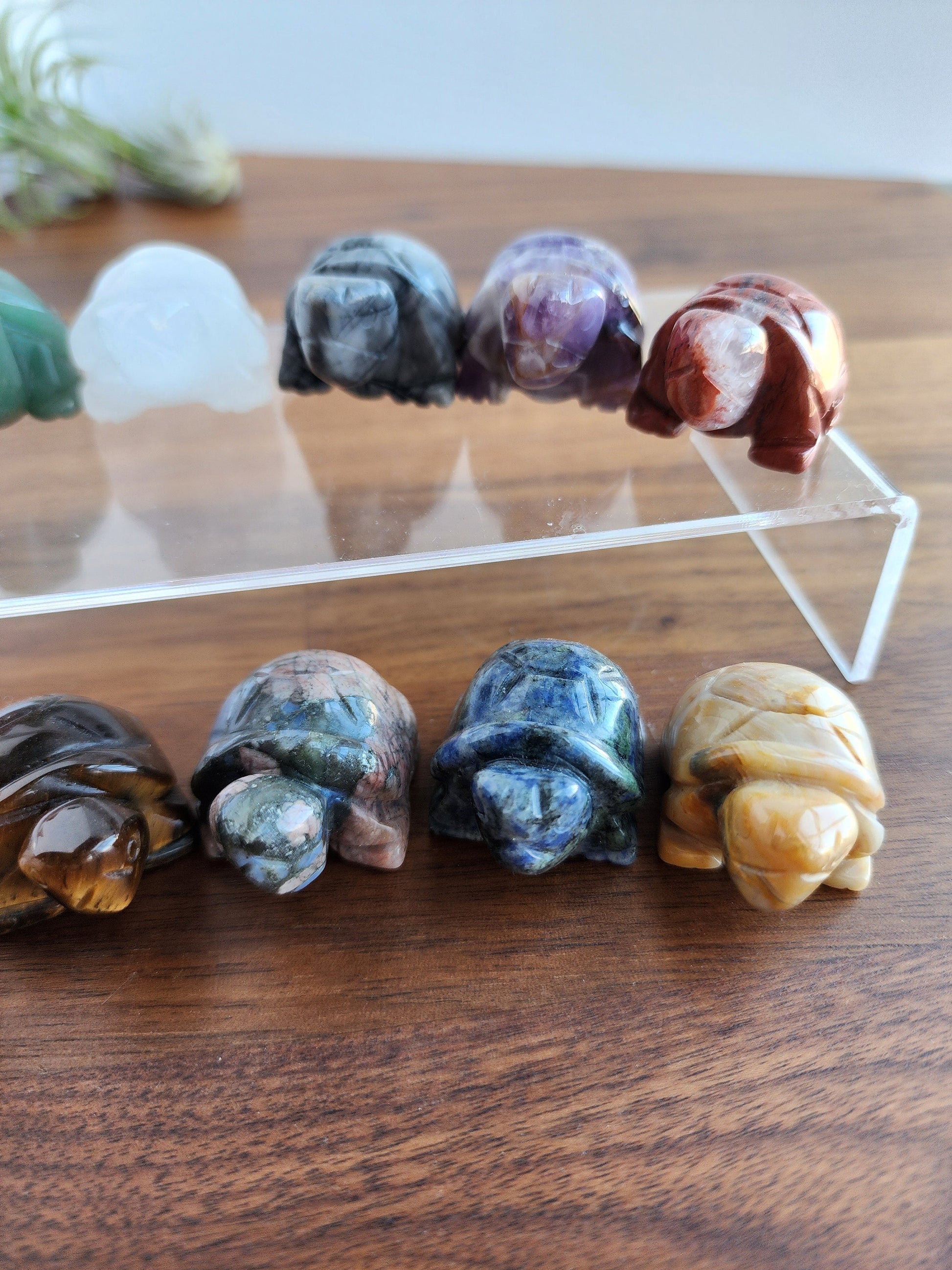 Crystal Turtles! | Baby Turtle Carving | Natural Materials | Mini Crystal Animals | Intuitively Chosen