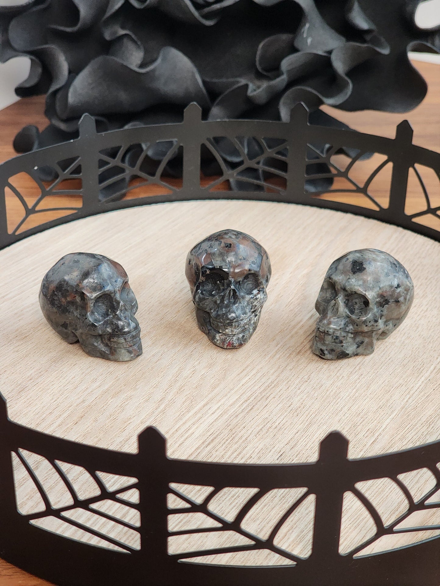 Yooperlite Skulls | 1.5" Crystal Carvings with UV Reaction | Halloween Village Decor | Spooky Season Vibes for your Goth Friends!