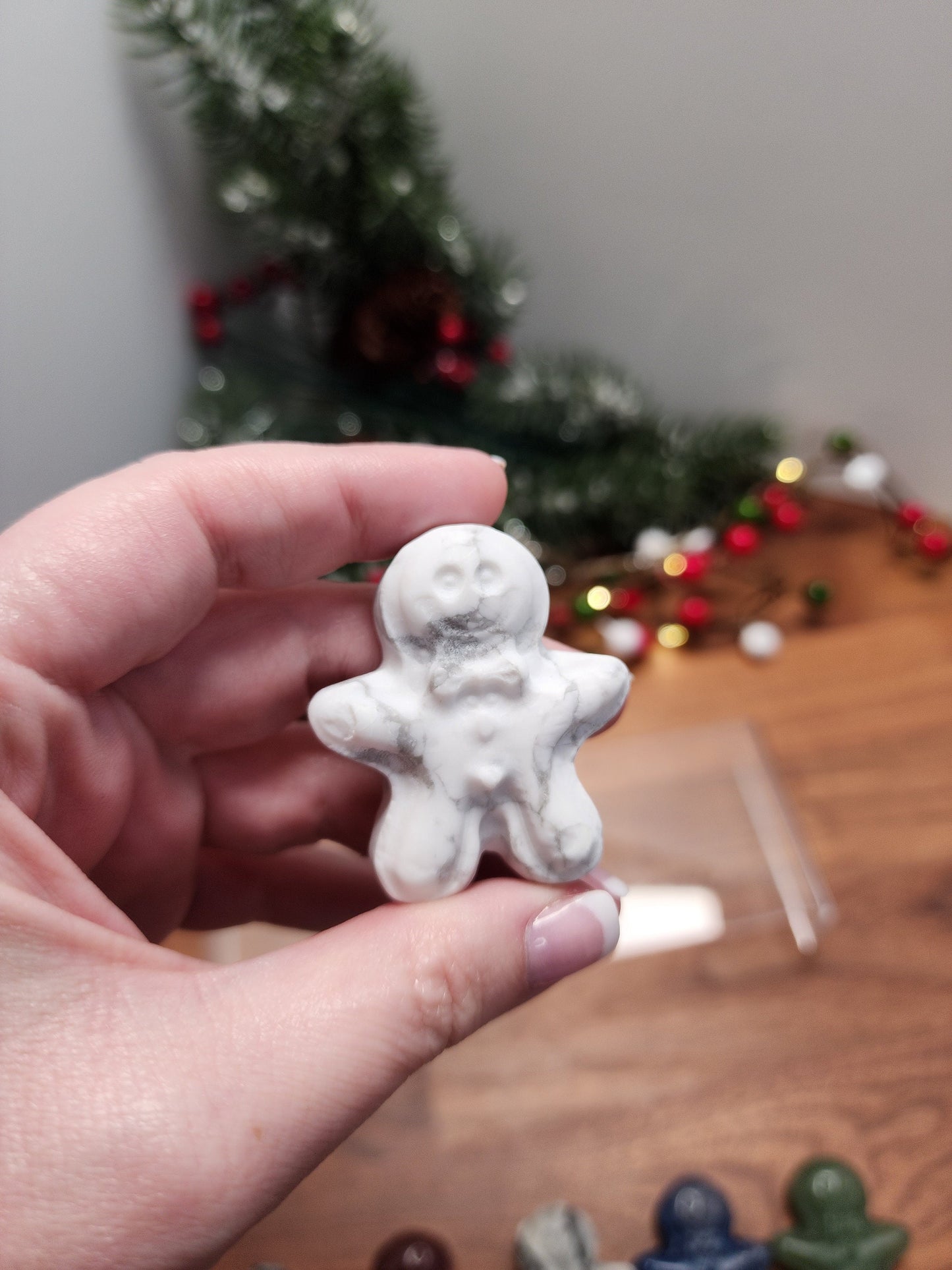 Crystal Gingerbread Men: Cute Holiday Decor - Small Display Pieces