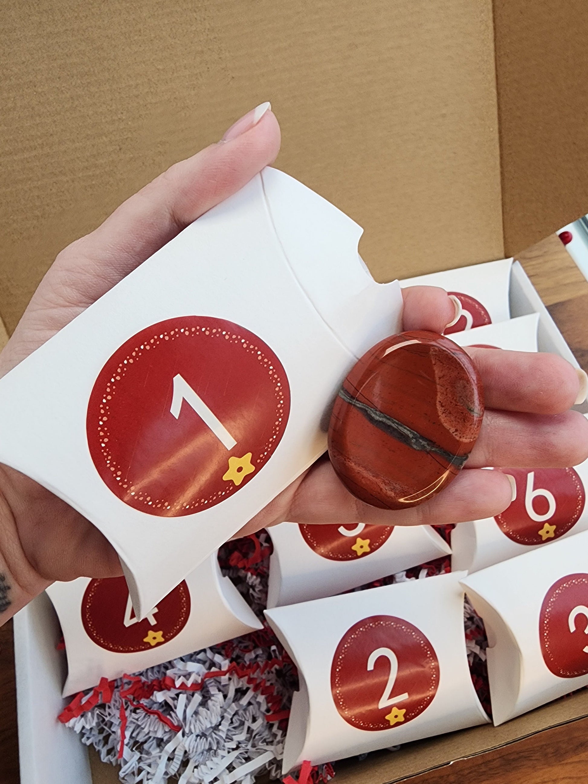 12 Day Crystal Worry Stone Advent Calendar - Mixed Natural Stones