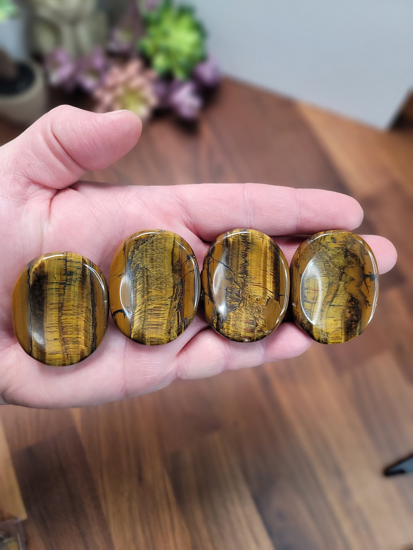 Tiger Eye Worry Stone - Polished Pocket Crystal for Calm