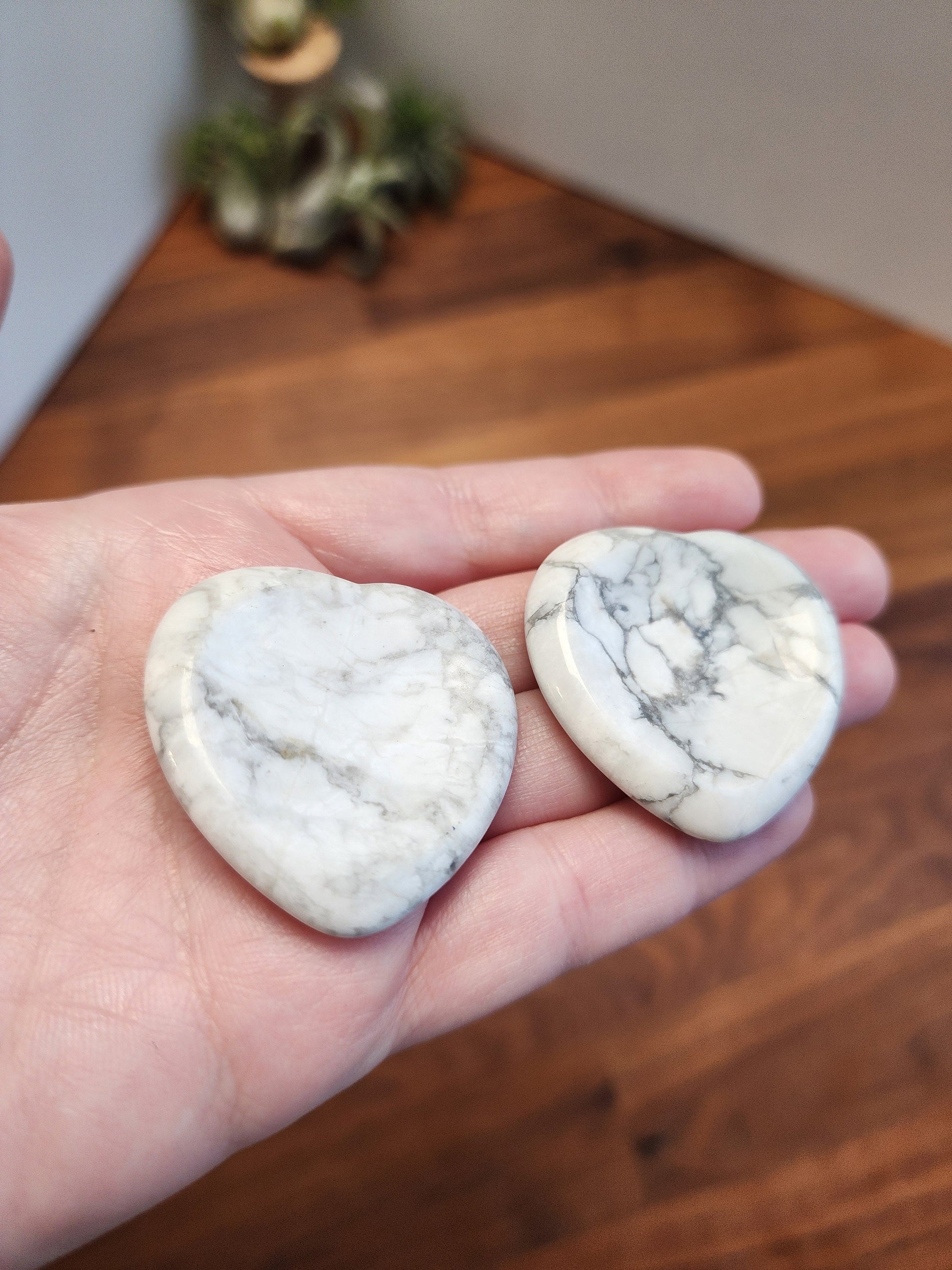 Howlite Heart Worry Stone: White Marbled Pocket Crystal