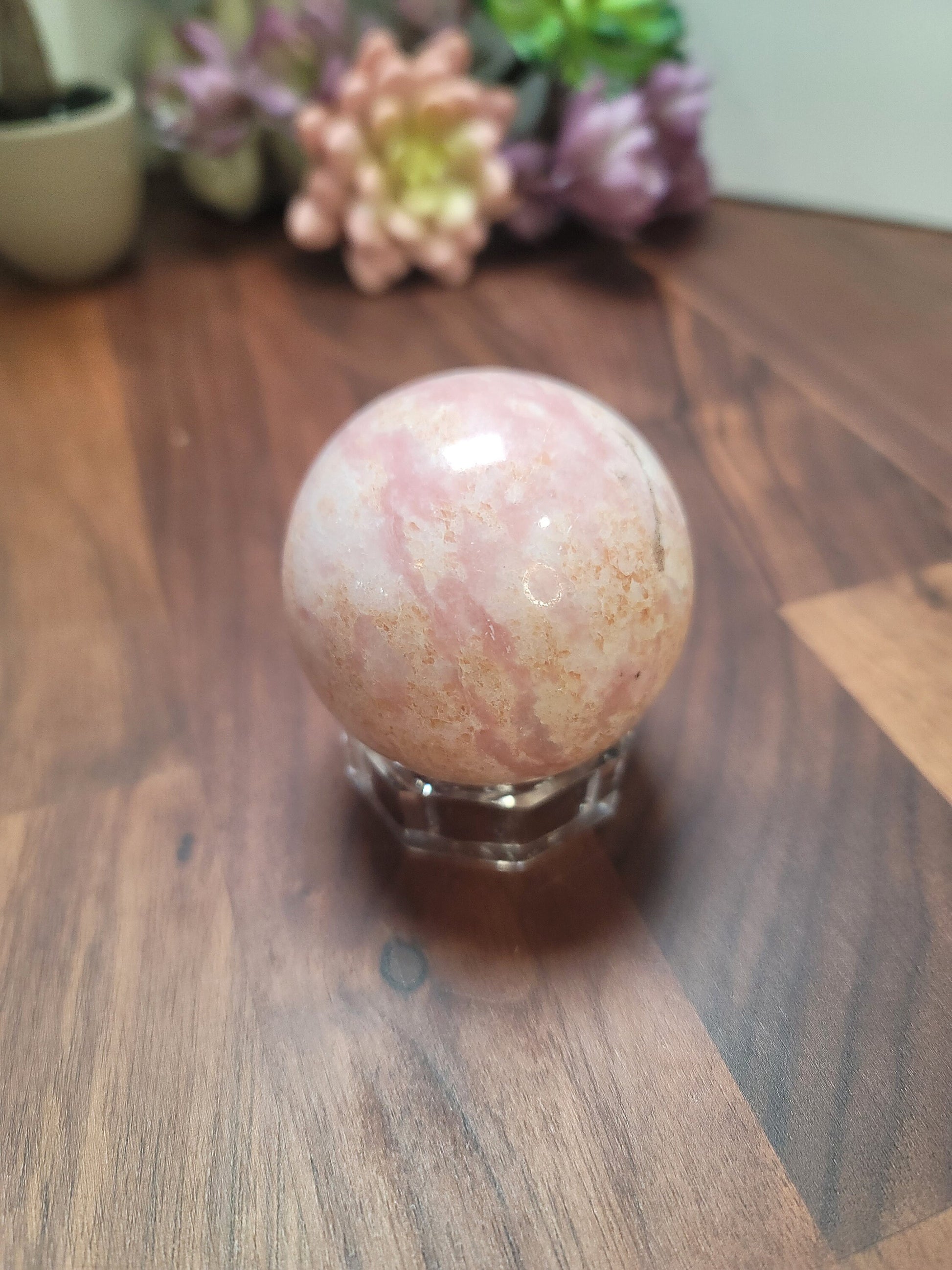 Crystal Sphere: Pink Opal Soft Pink Cream - Natural Stone Decor