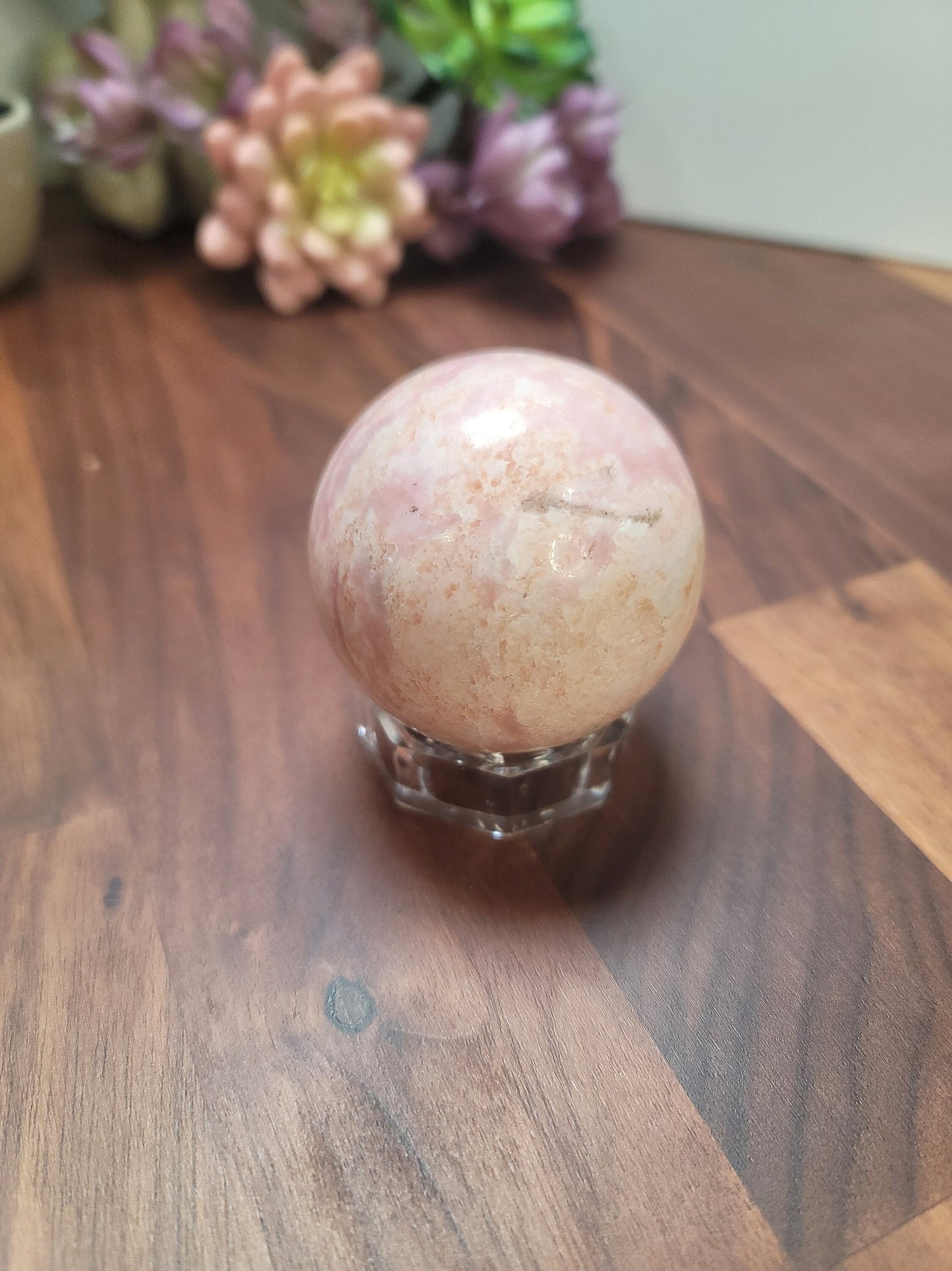 Crystal Sphere: Pink Opal Soft Pink Cream - Natural Stone Decor