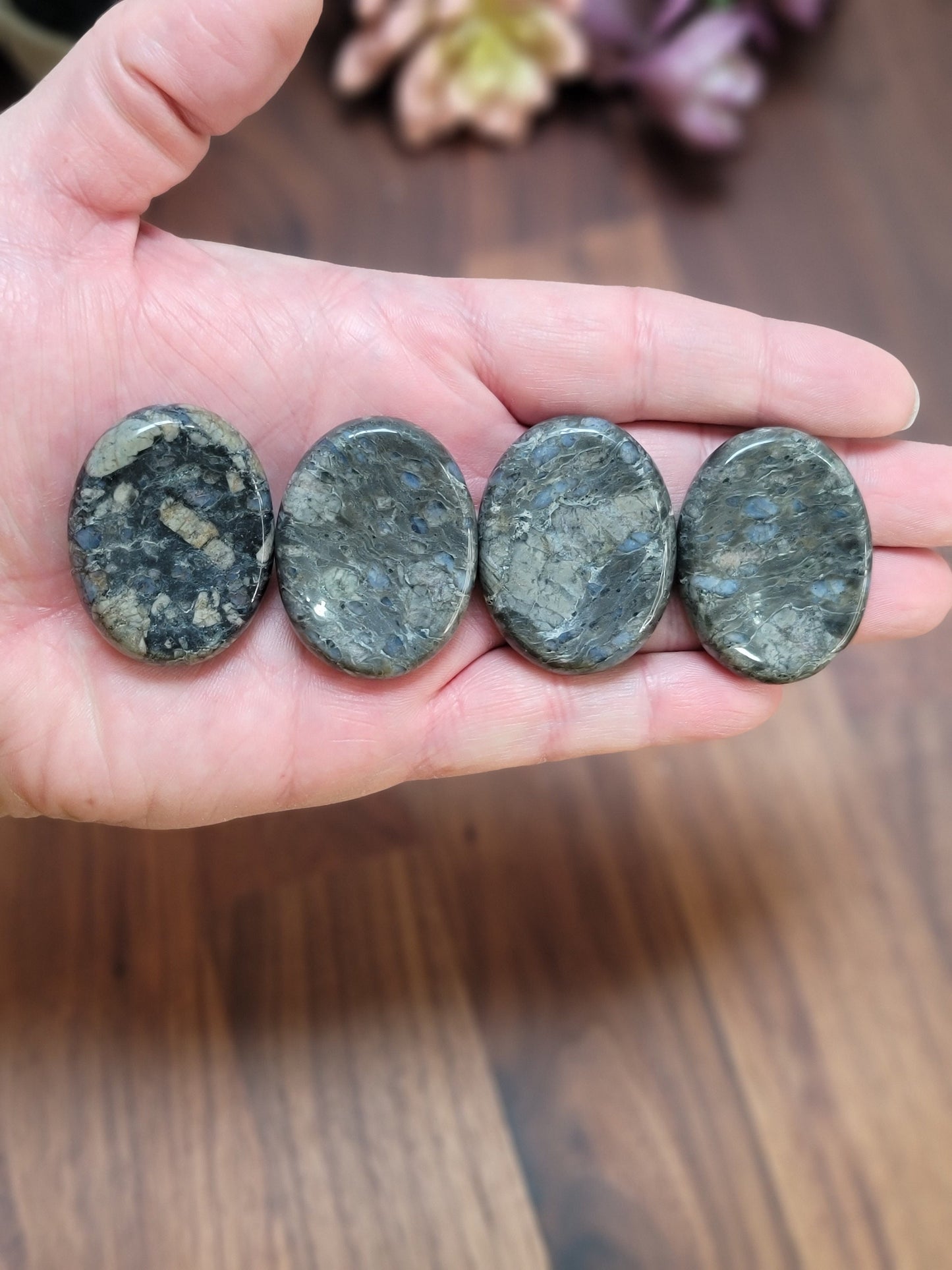 Worry Stone: Que Sera Blue Crystal - Pocket Fidget for Stress