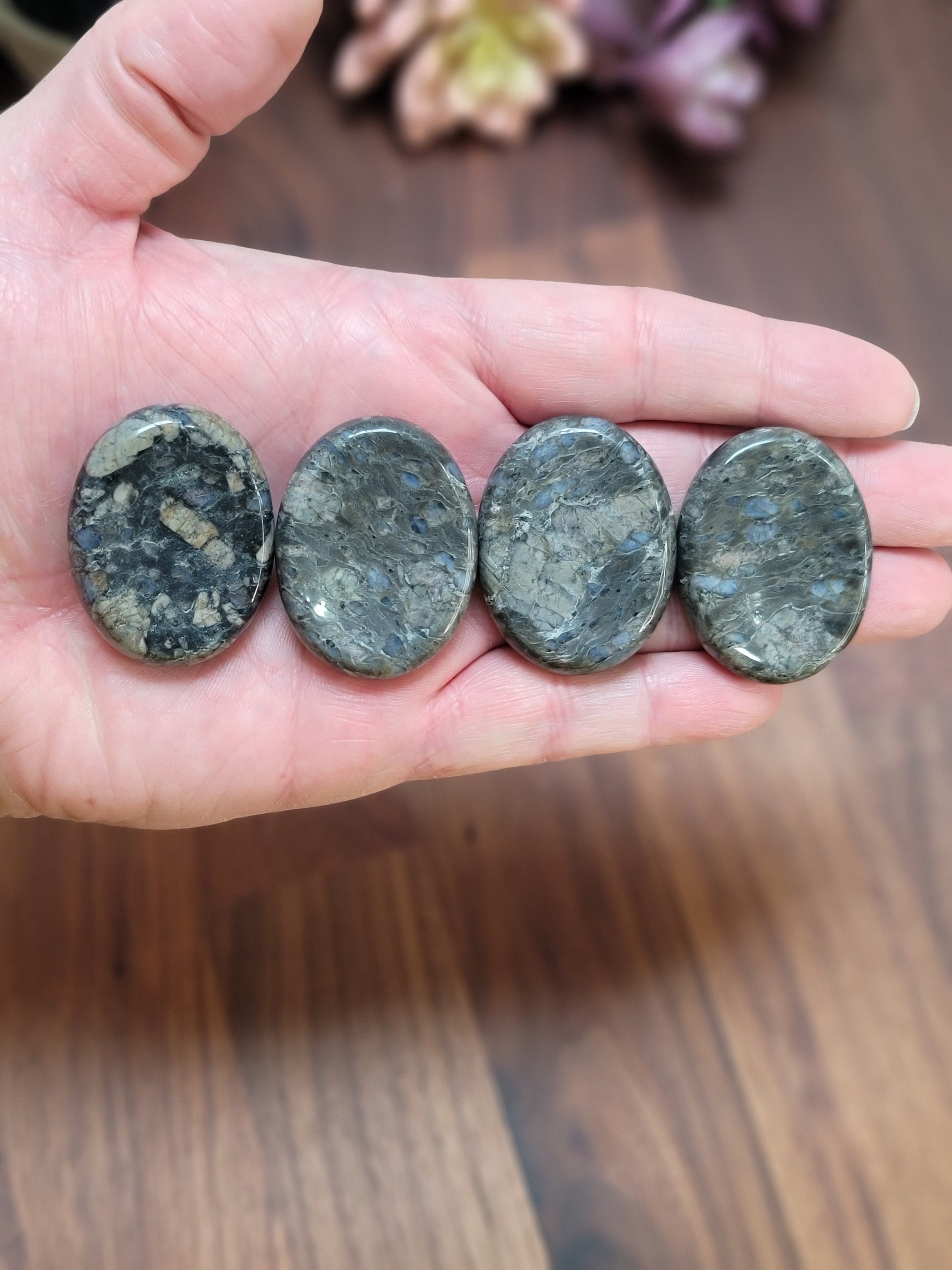 Worry Stone: Que Sera Blue Crystal - Pocket Fidget for Stress