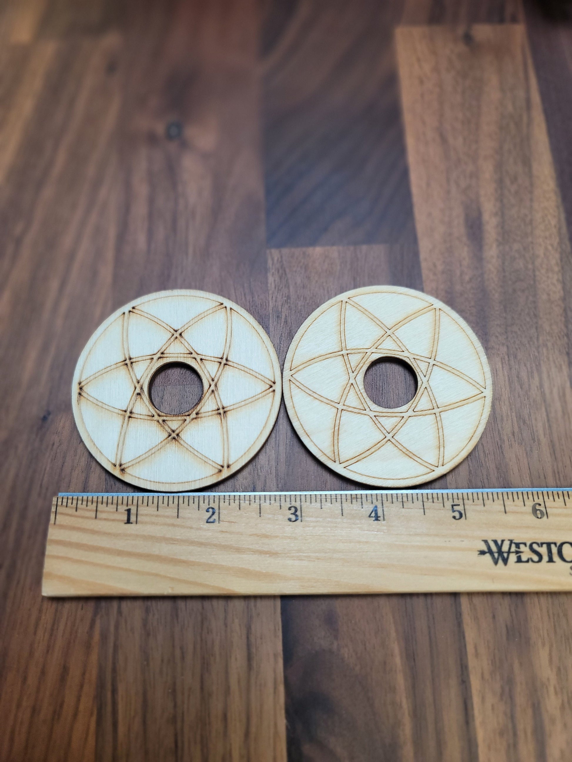 Etched Wood Crystal Ball Stand: Natural 6 Point Star (2.75 inch)
