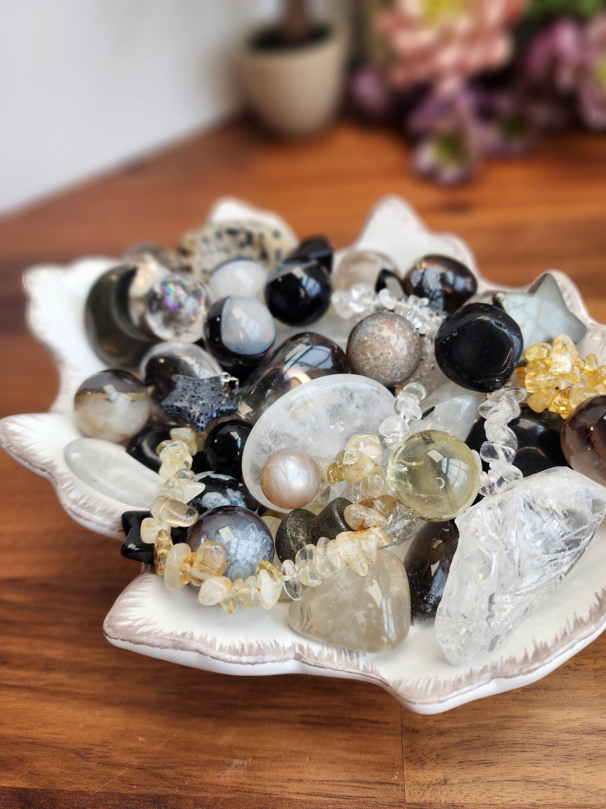 Crystal Confetti Scoop: Gold, Citrine, Obsidian, Quartz Mix