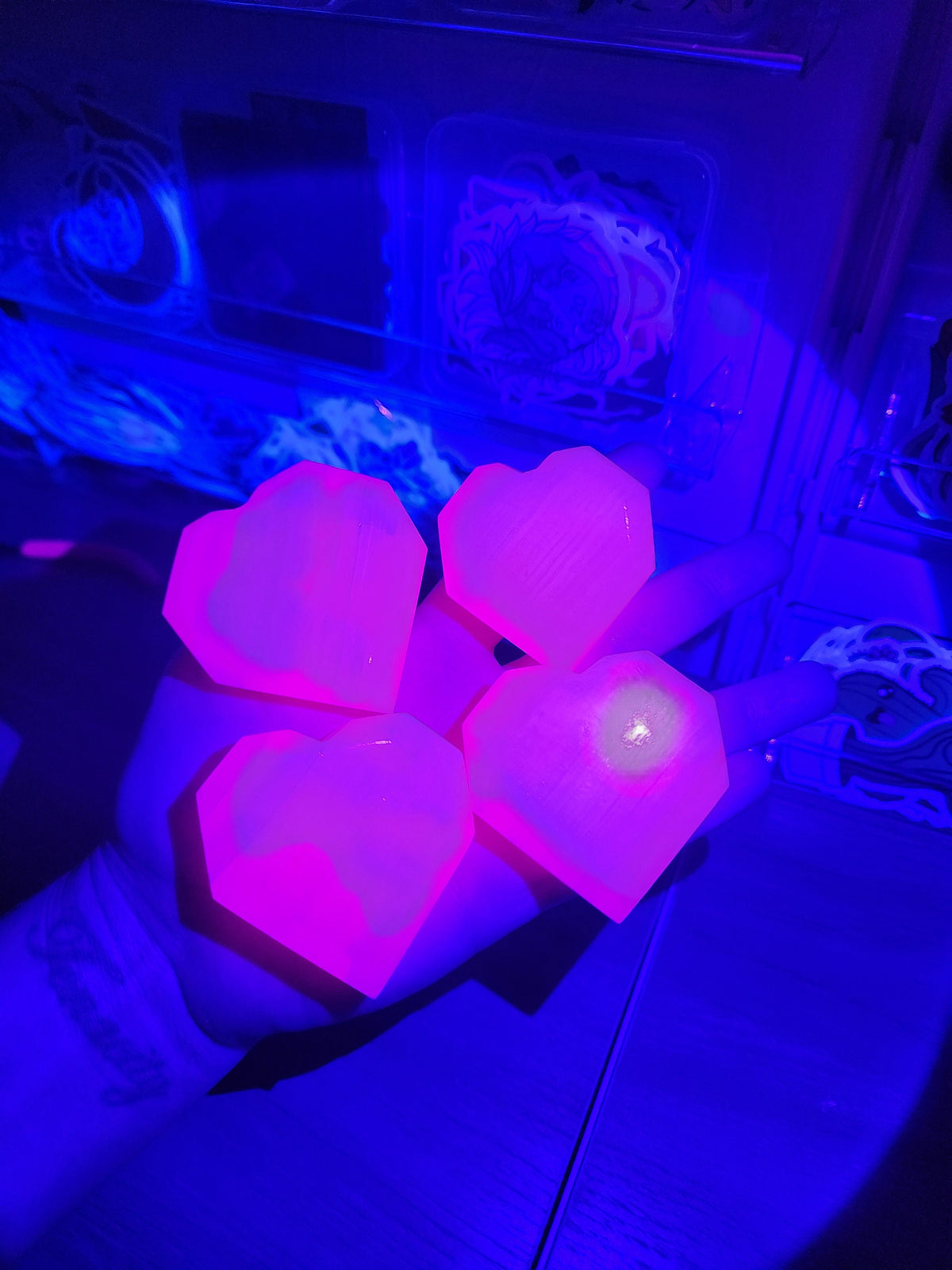 Faceted Crystal Heart: Pink Mangano Calcite - Neon UV Reactive