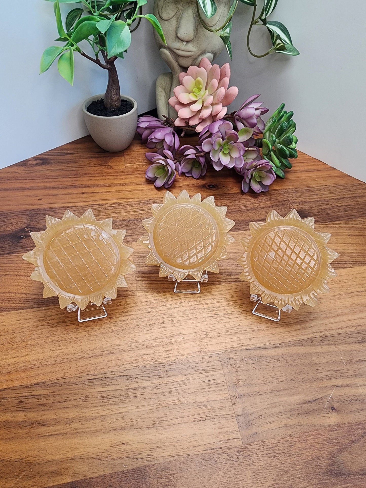 Honey Calcite Sunflower: 3D Crystal Carving, Golden Amber Stone