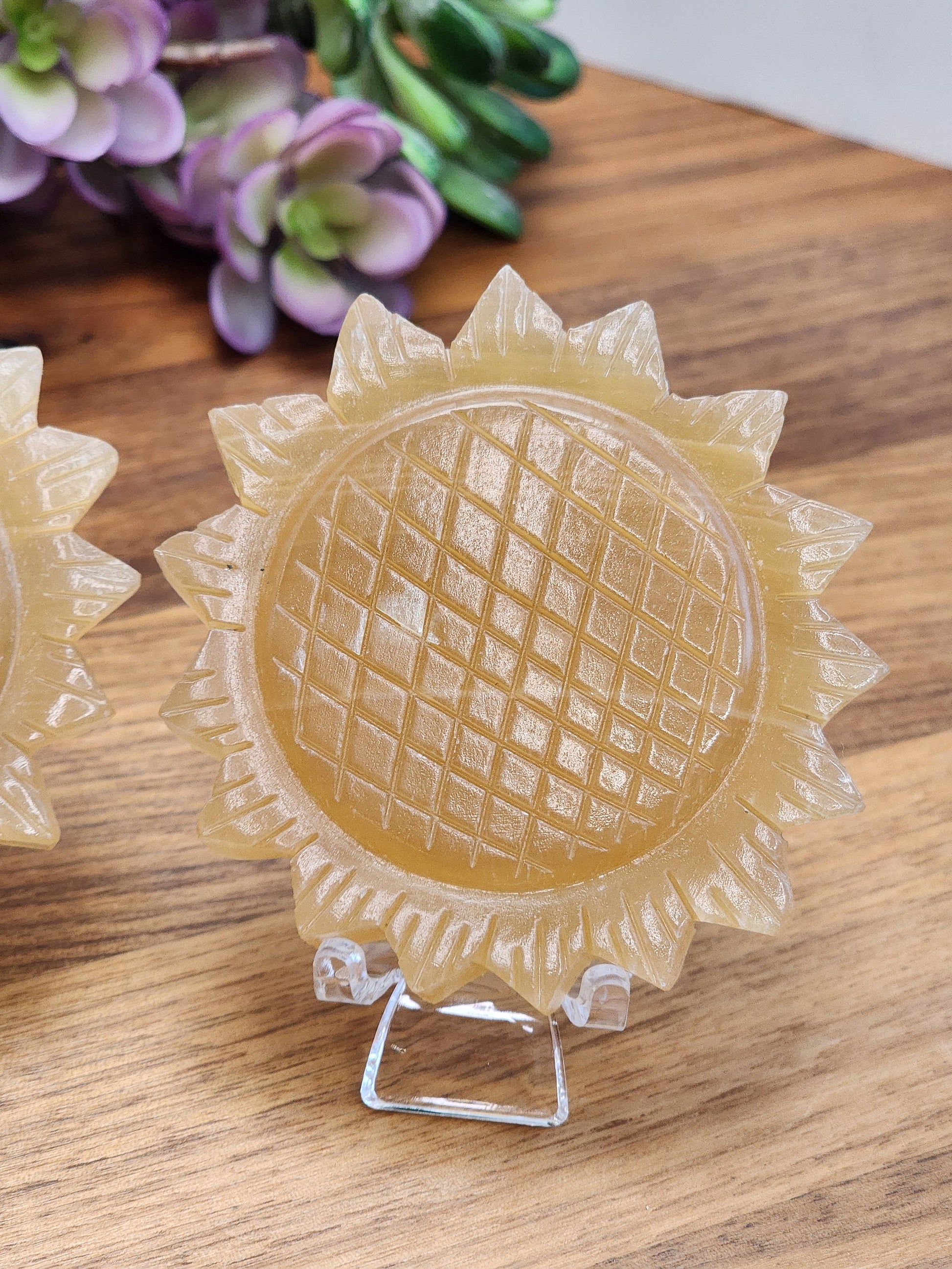 Honey Calcite Sunflower: 3D Crystal Carving, Golden Amber Stone