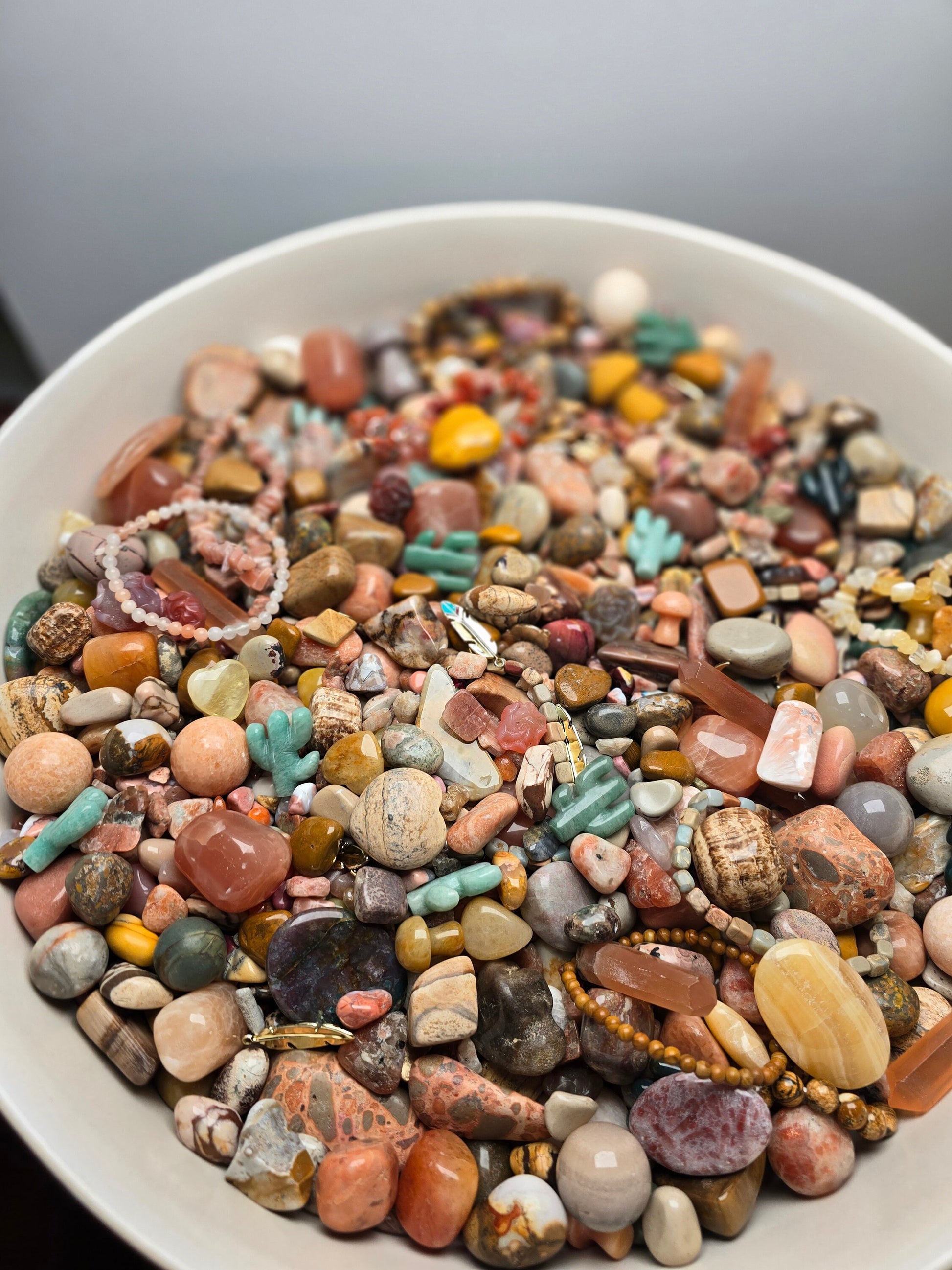 Desert Crystal Confetti | Sedona Sunrise Crystal Mix | Southwest | Cactus, Pyramid, Roses | Orange, Tan, Beige, Green, Pink, Red Scoops