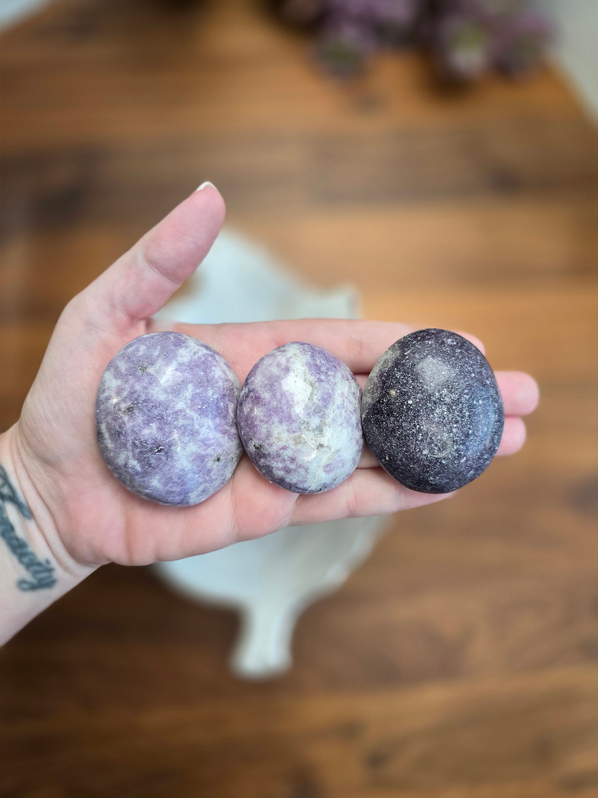Lepidolite Palm Stone | Purple Crystal Pocket Fidget for Grounding, Calming Energy & Tactile Sleep Aid | Lilac to Grape Hues Intuitive Pick