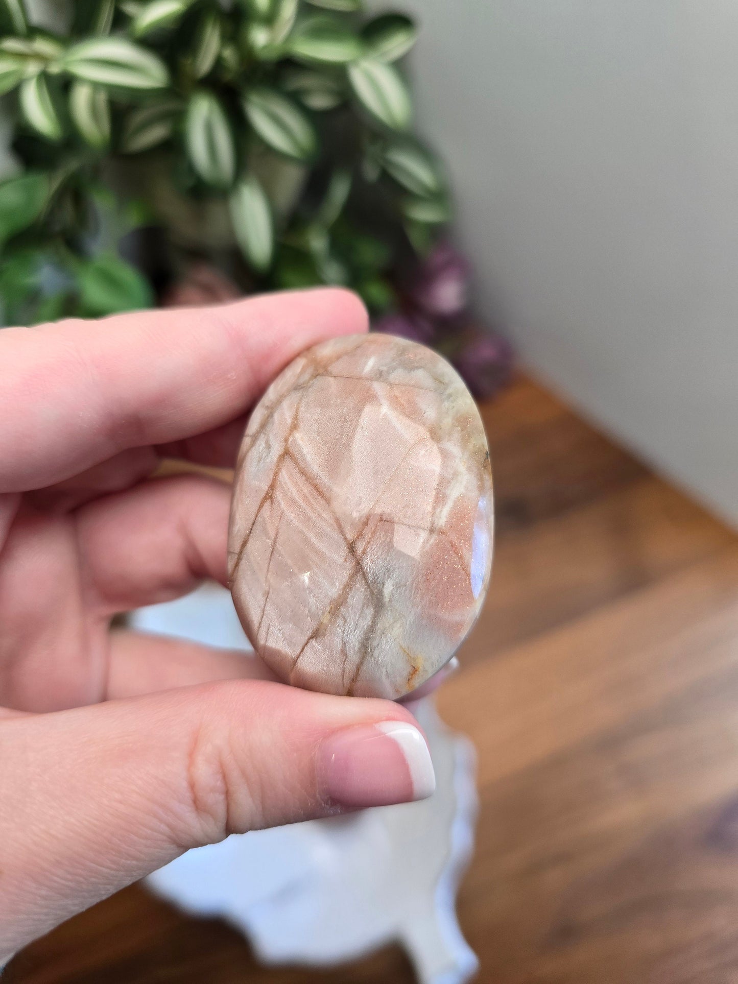 Silky Peach Moonstone Palms Stone | Around 2" | Smooth Pink Mauve Sunstone Pocket Stones | Shiny Gold Sparkly Movement | Intuitively Chosen