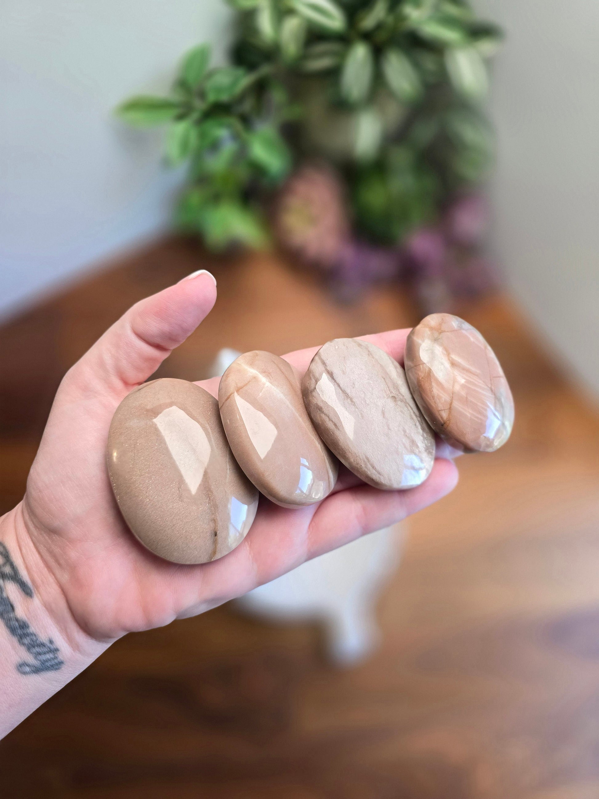 Silky Peach Moonstone Palms Stone | Around 2" | Smooth Pink Mauve Sunstone Pocket Stones | Shiny Gold Sparkly Movement | Intuitively Chosen