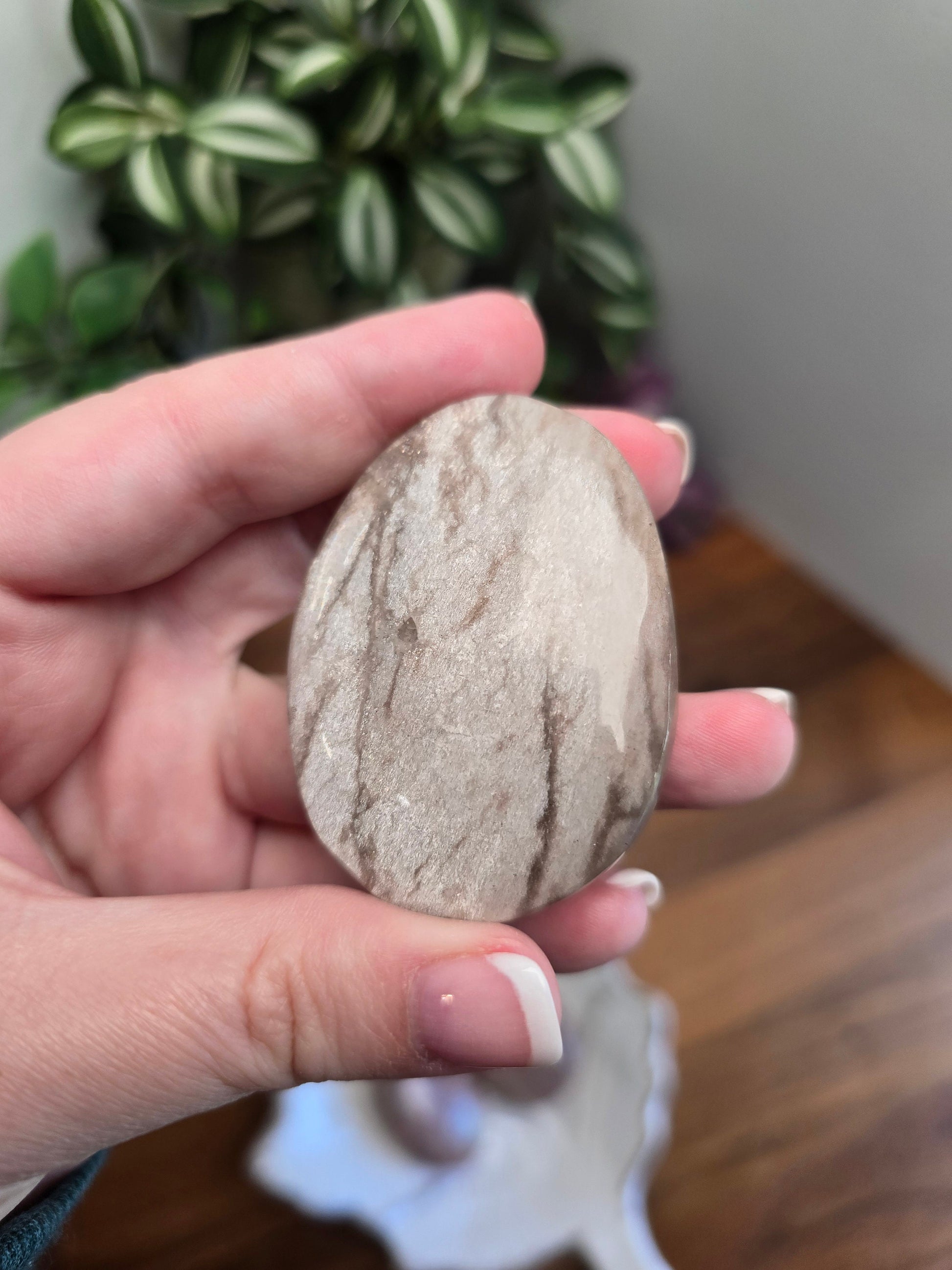 Silky Peach Moonstone Palms Stone | Around 2" | Smooth Pink Mauve Sunstone Pocket Stones | Shiny Gold Sparkly Movement | Intuitively Chosen