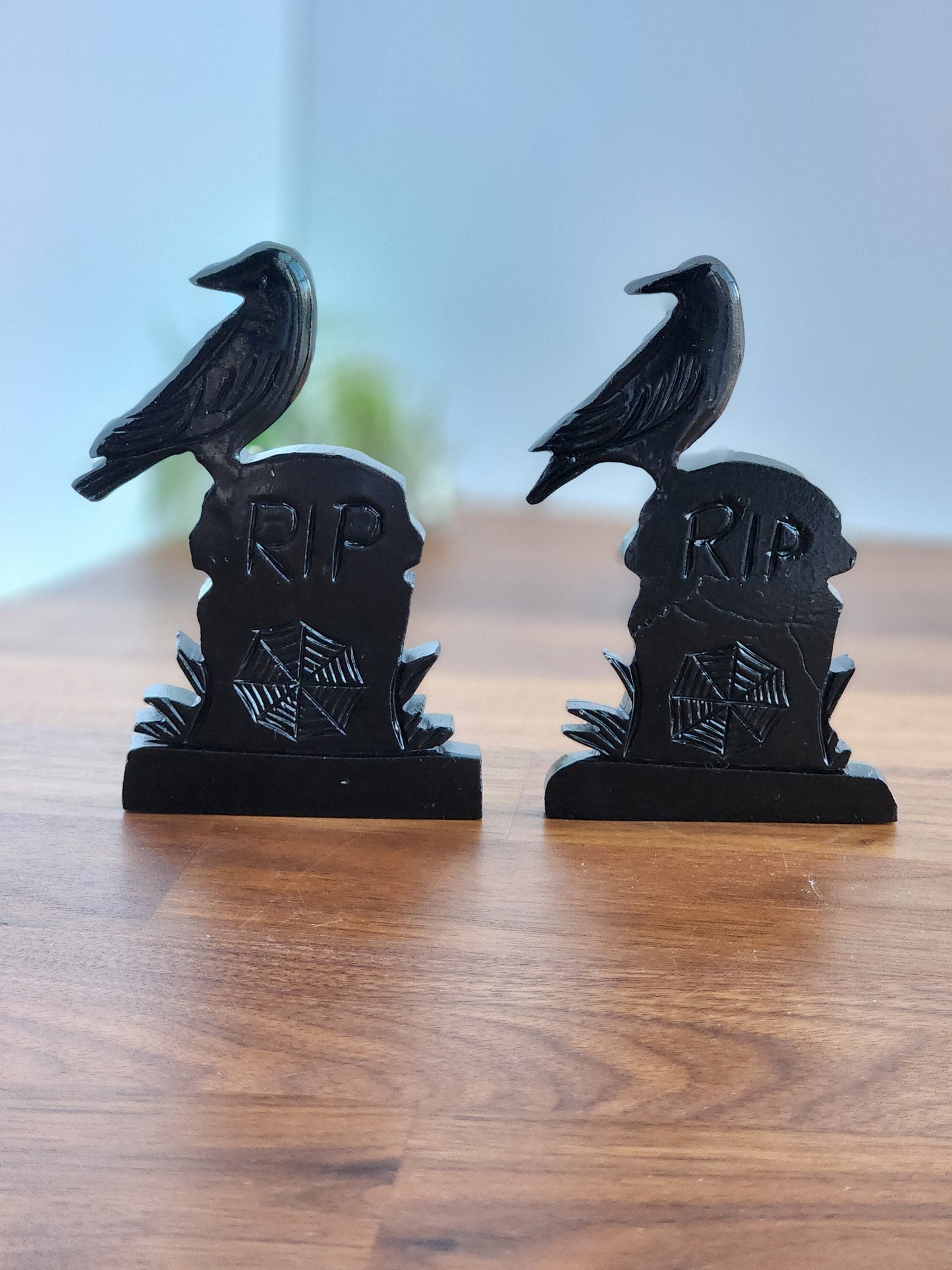 Crystal Crows on Tombstones carving for Halloween. Edgar Allen Poe would LOVE these cool heavy finish Ravens.