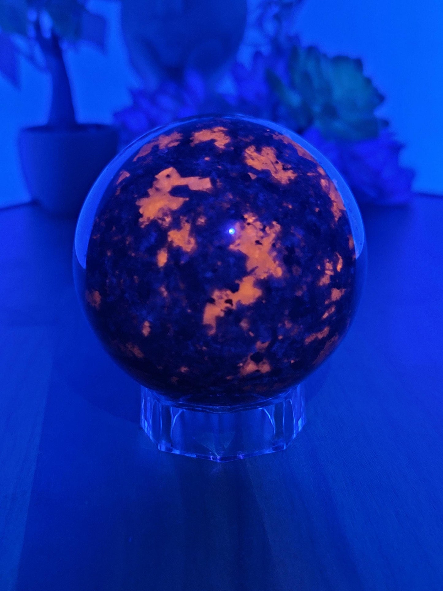 Earthy Yooperlite Crystal Sphere | A | UV Reactive | 77 MM 3 Inches | Black Gray and Brown | One of a Kind