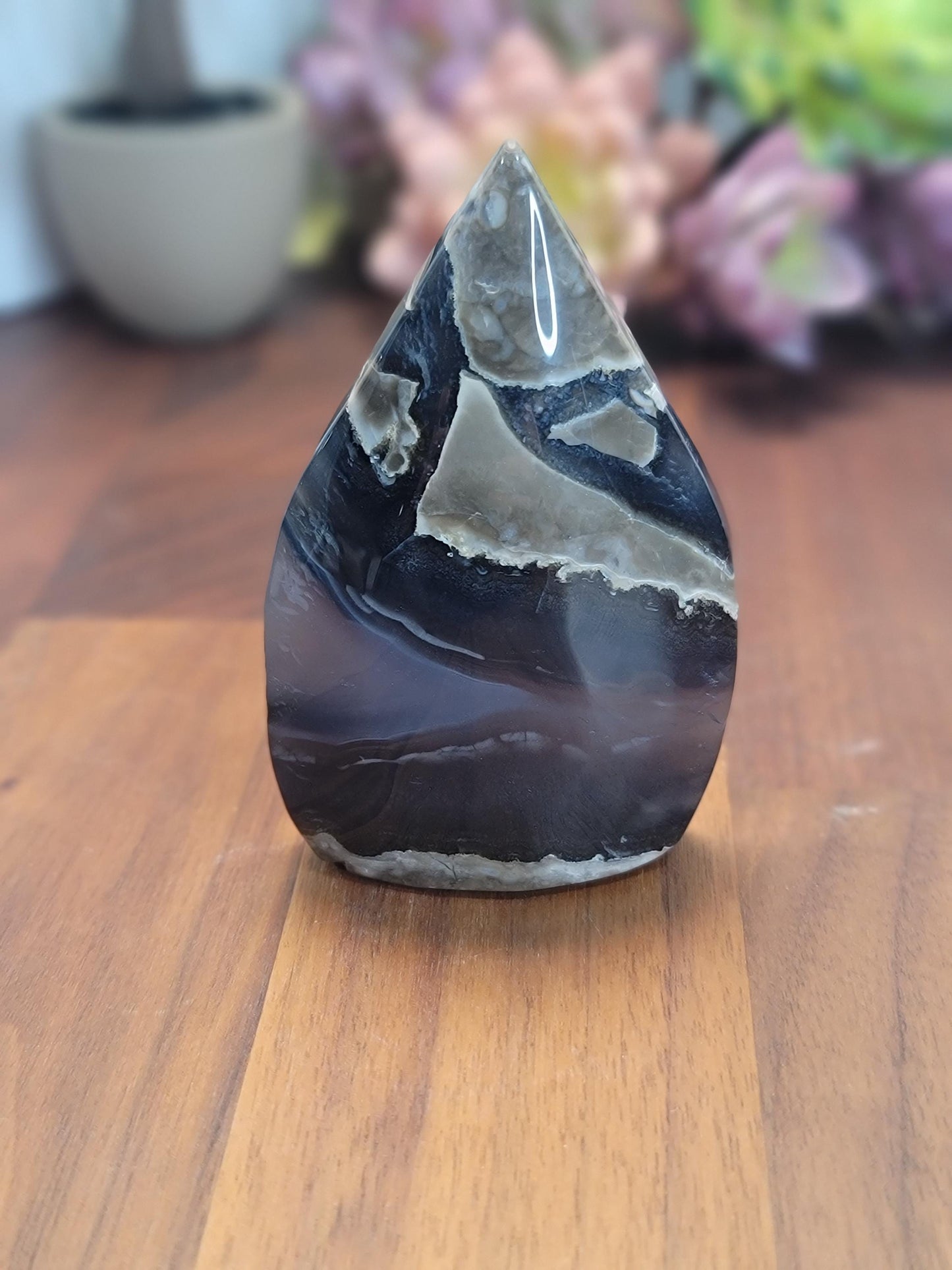 Volcano Agate Teardrop | Druselda | Black Crystal Flame | Green UV Reaction | Cool Freeform Volcanic Rock | 3.5" | Geology Rocks | Brand New