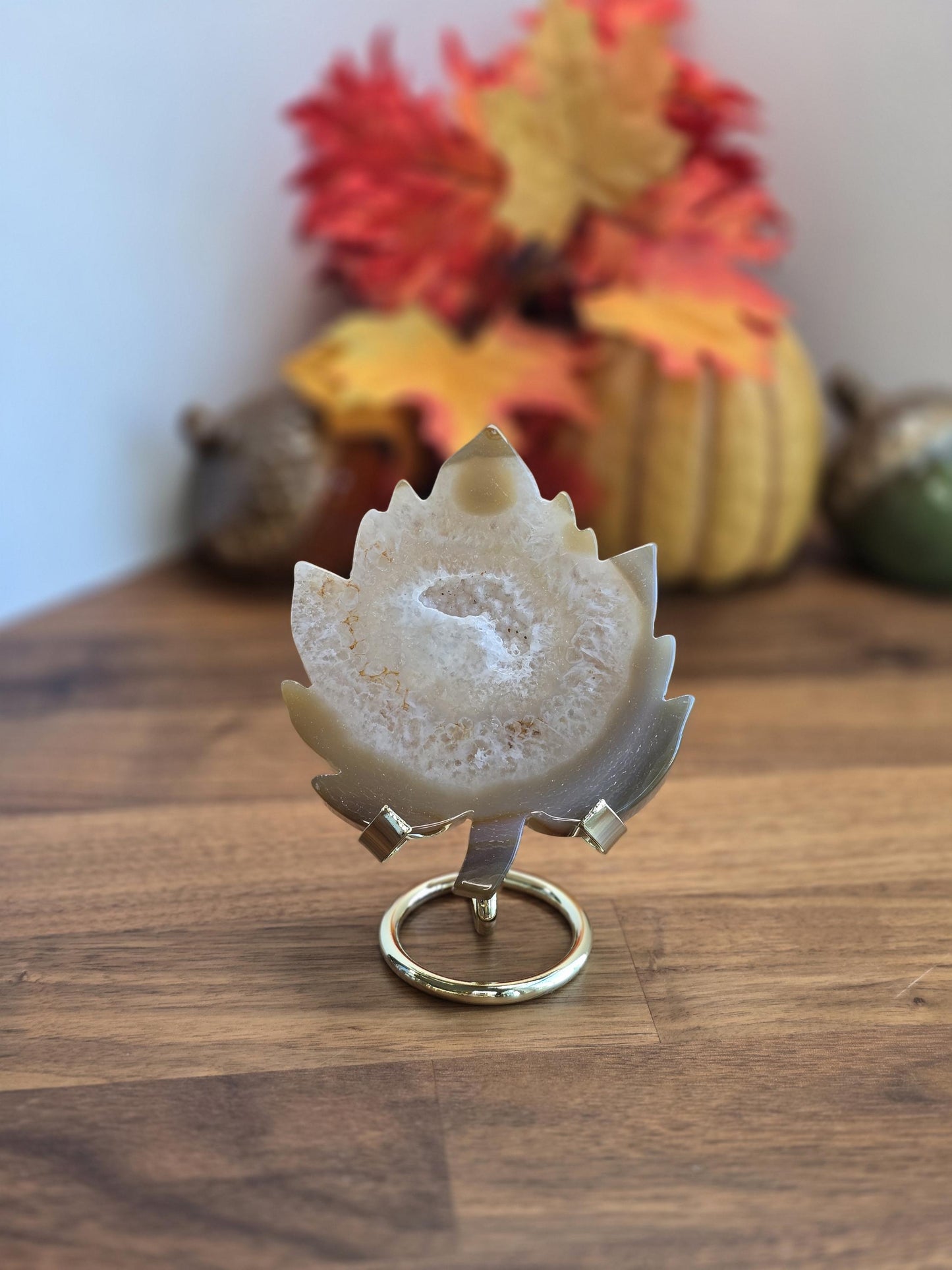 Cream Druzy Agate Leaf Crystal Carving