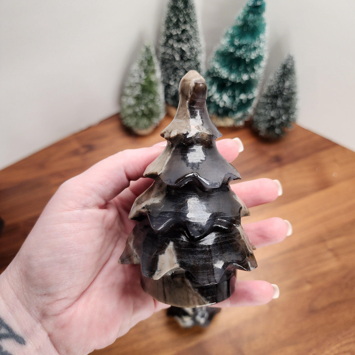 UV Reactive Volcanic Agate Crystal Tree: Blue Tan, Hand Carved