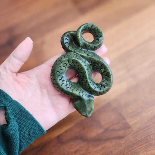 Green Jade Snake | Crystal Serpent Figurine | Halloween Crystals | Slytherin Goth Decor for Spooky Season | Lunar Year of the Snake 2025
