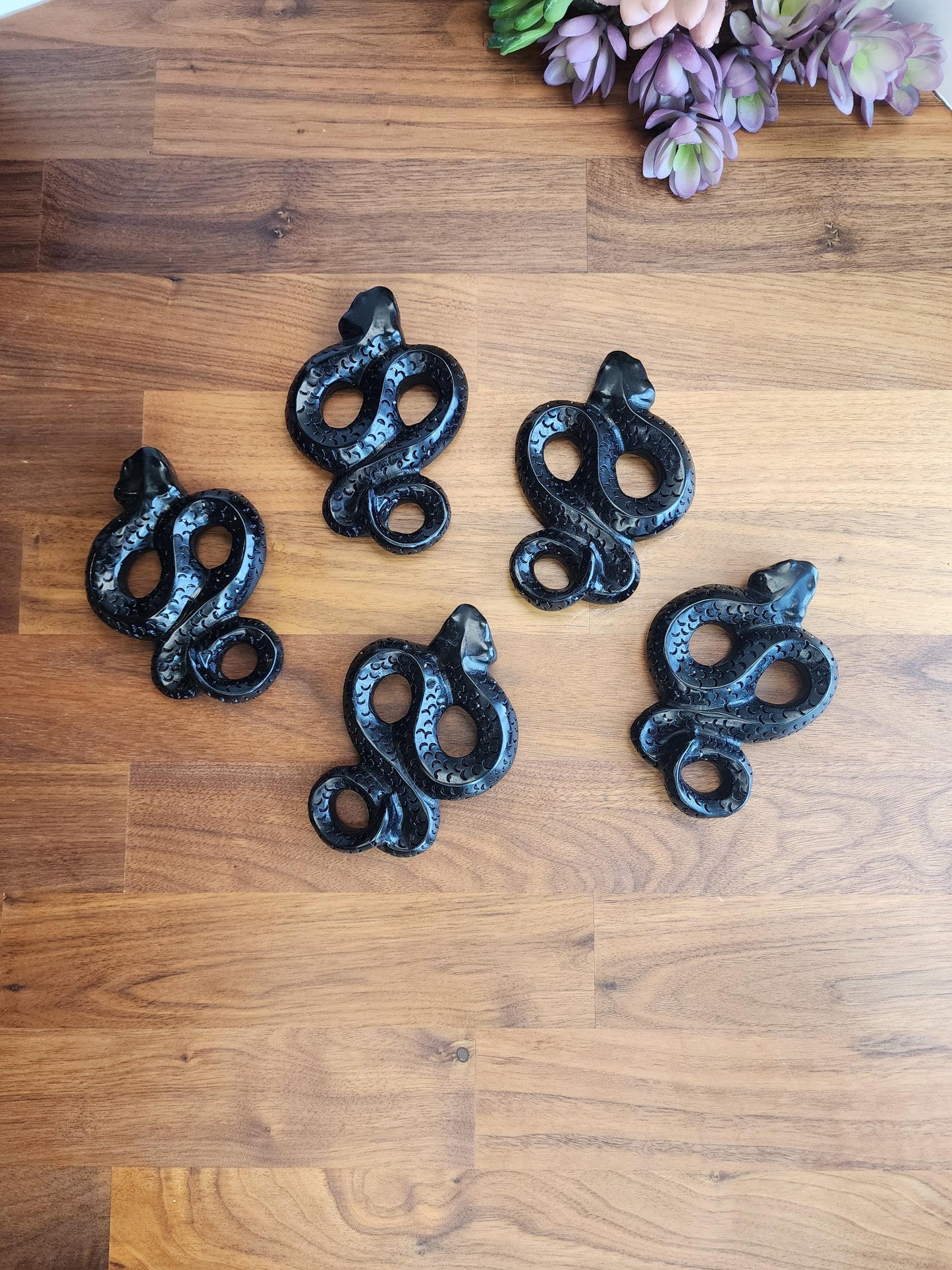 Mystical Black Obsidian Snake: Gothic Crystal Home Decor for Dark Academia Vibes | Serpent | Halloween | Spooky Season | Year of the Snake