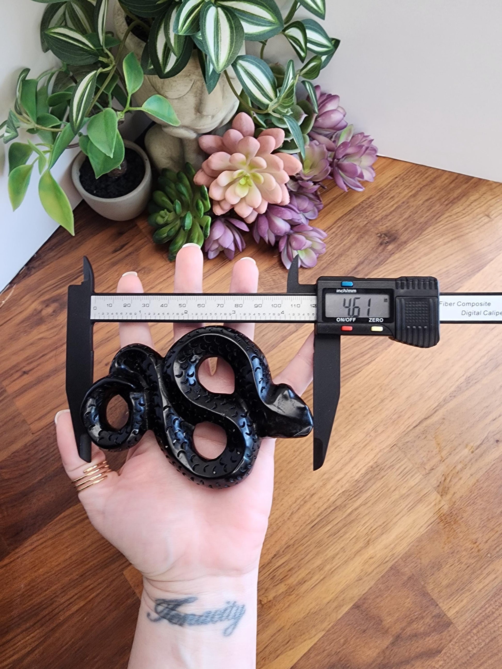 Mystical Black Obsidian Snake: Gothic Crystal Home Decor for Dark Academia Vibes | Serpent | Halloween | Spooky Season | Year of the Snake
