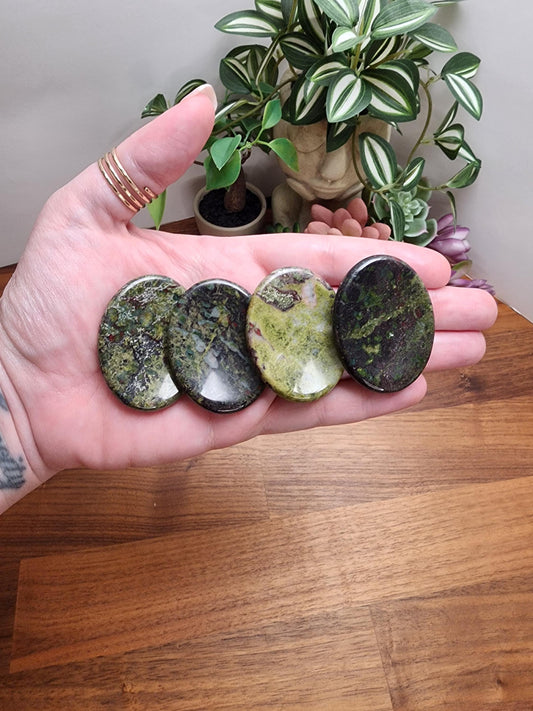 Dragon's Blood Worry Stone: 1.77 Red & Green Crystal Pocket Fidget