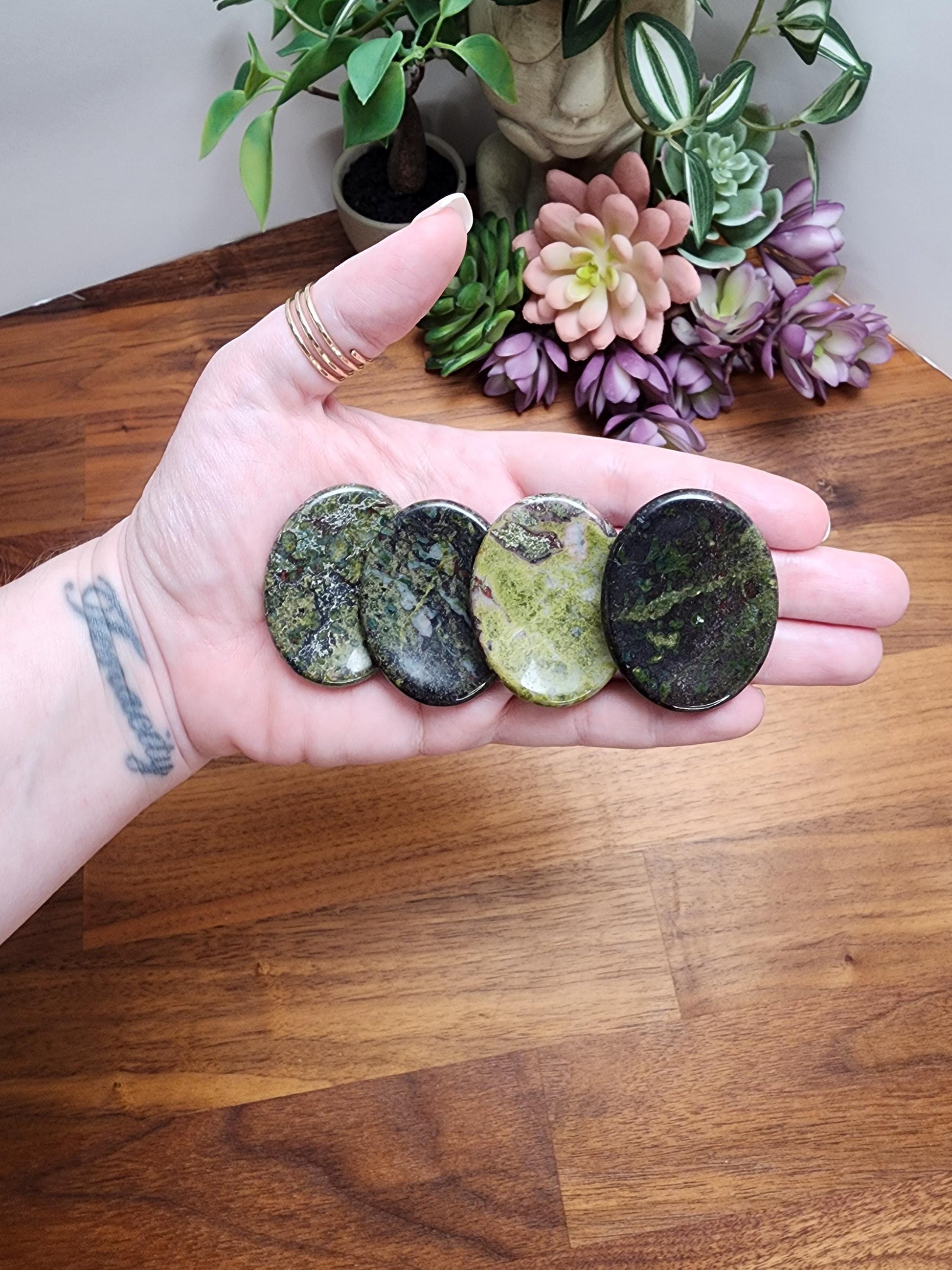 Dragon's Blood Worry Stone: 1.77 Red & Green Crystal Pocket Fidget