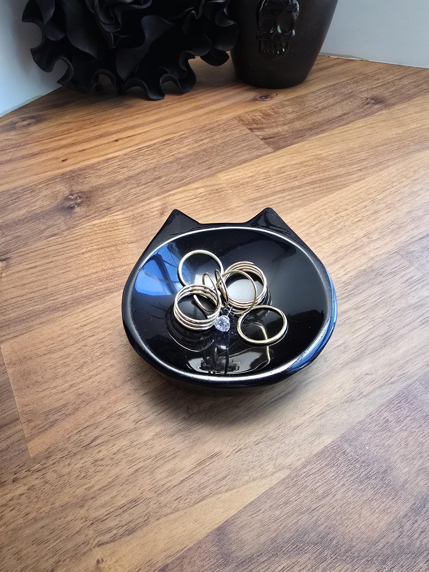 Black Obsidian Cat Bowl | Crystal Jewelry Dish Ring Holder | Gothic Halloween Spooky Season Decor Gift for Cat Lovers