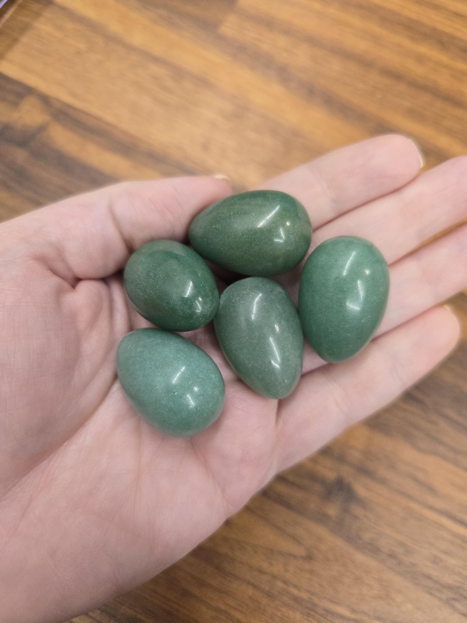 Crystal Easter Eggs: Mini Pastel Stones for Spring Decor