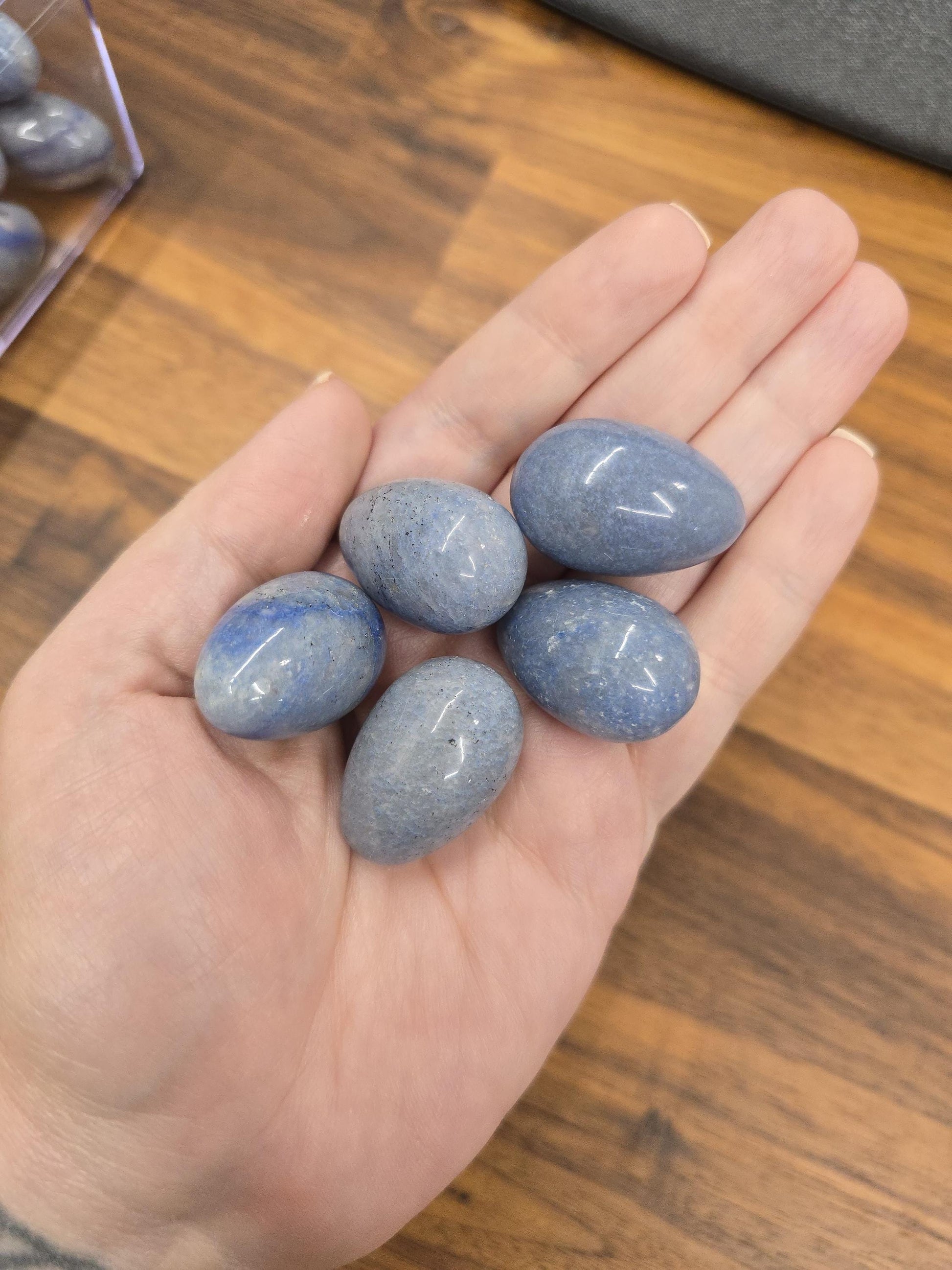 Crystal Easter Eggs: Mini Pastel Stones for Spring Decor