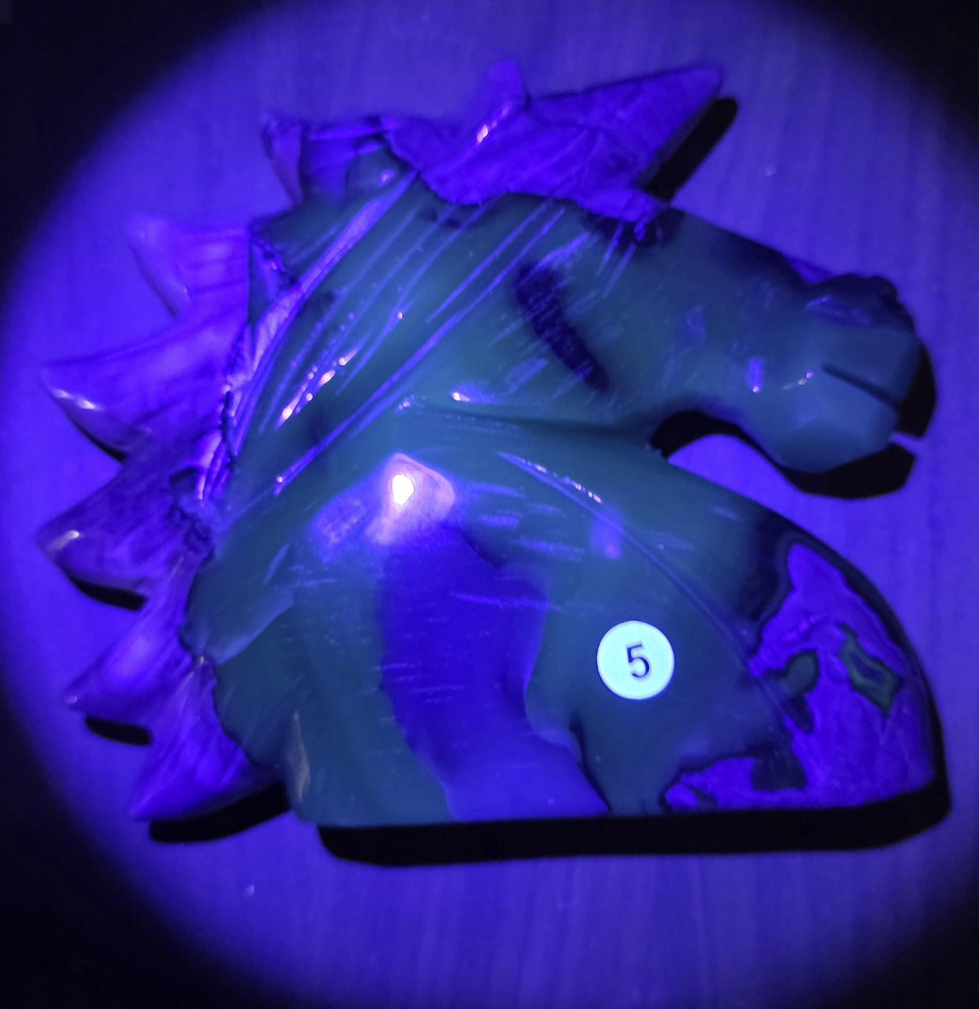Volcano Agate Unicorn Crystal Carving UV Reactive