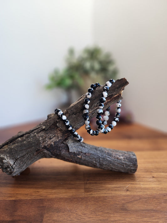 Black Orca Agate Bracelet: 8MM Dark Blue Black Crystal Beads with White Agate Bubbles & Orbs | Some Banding | Great gift ot offer strength