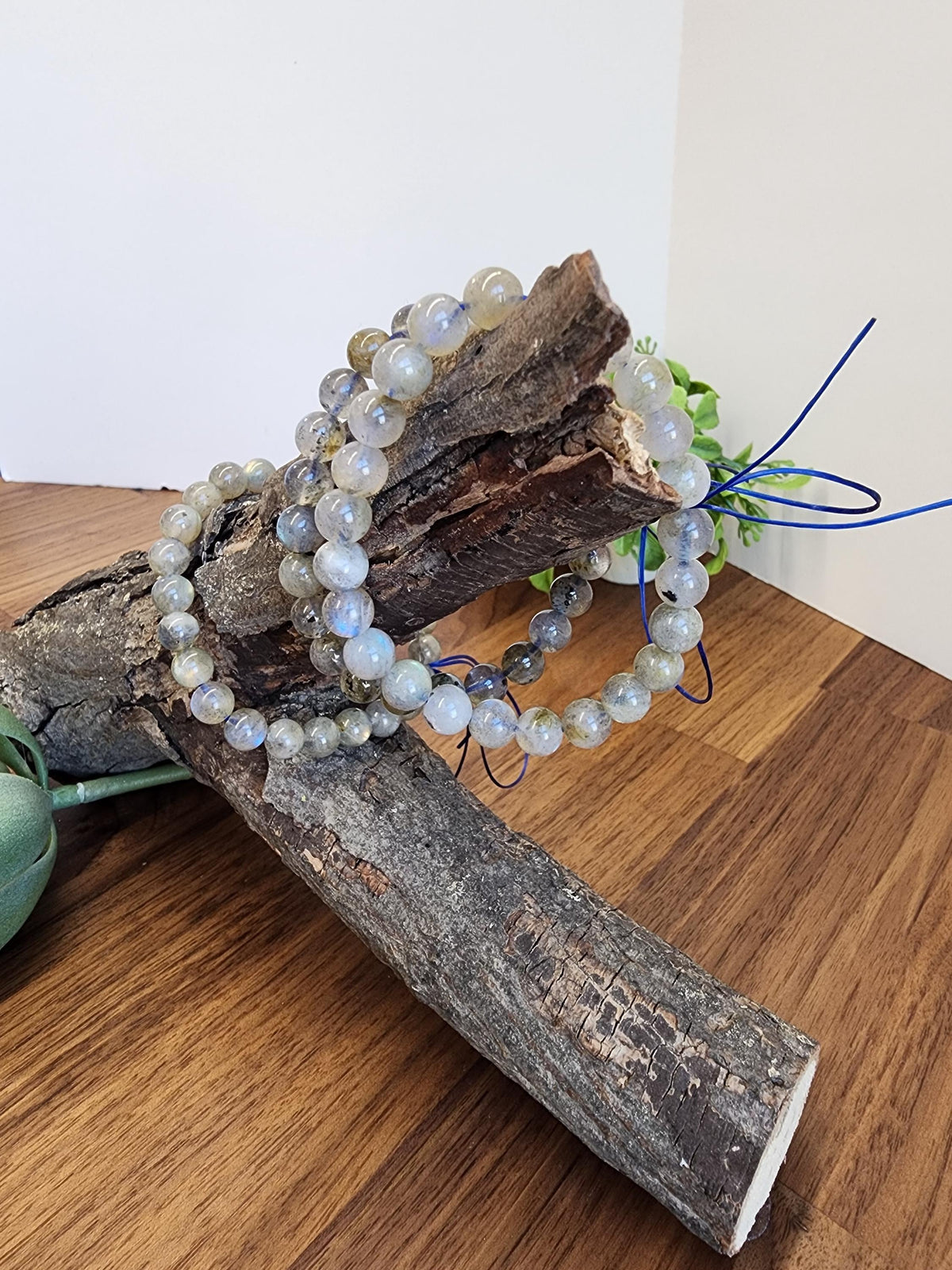 Inv - High Quality Labradorite Bracelet: 7.5mm Dainty Crystal Jewelry | Rainbow Flash in Pink Purple Yellow Green Blue | Northern Lights Gem
