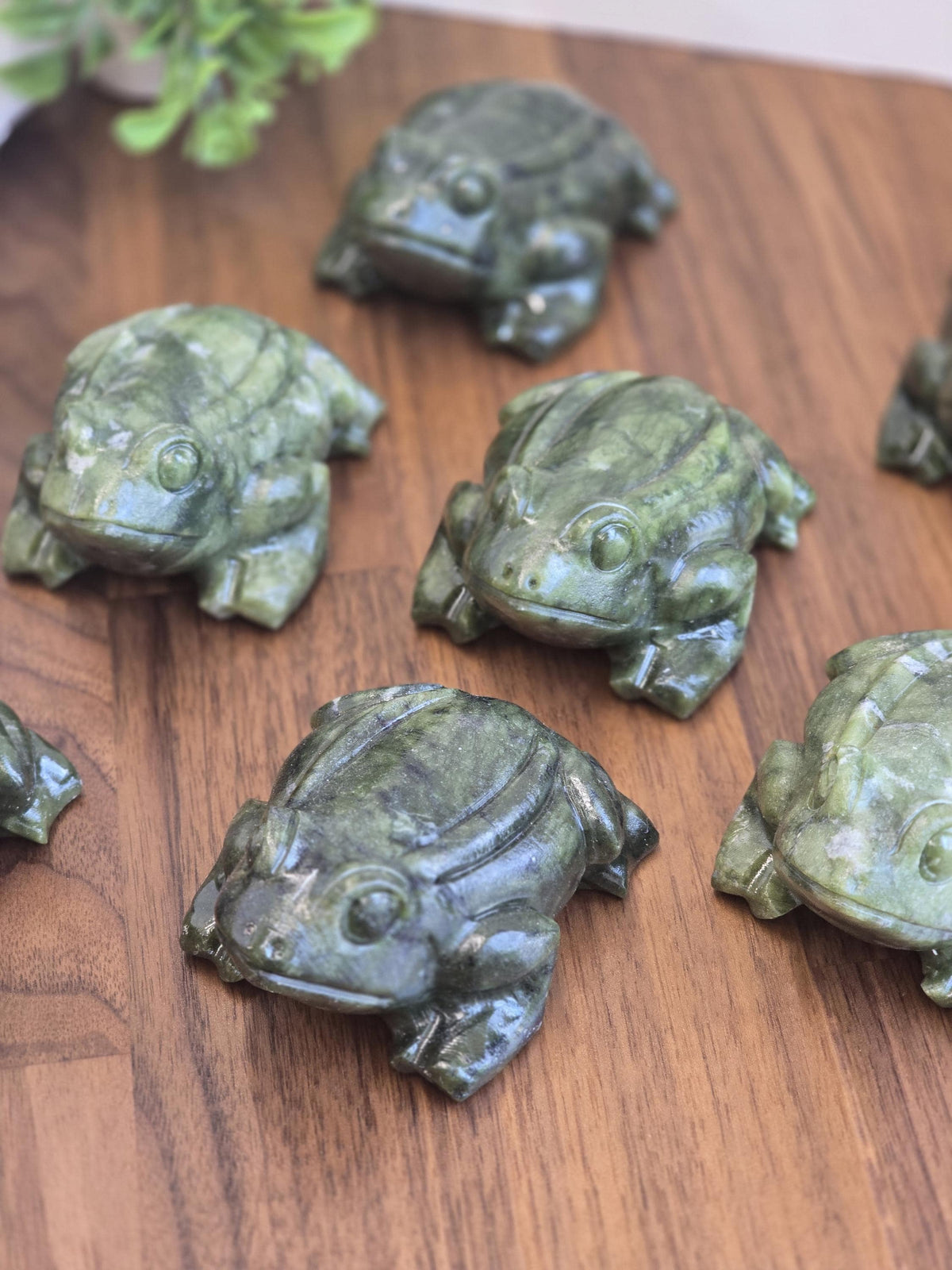 Jade Frog Sculpture: Green and White Crystal - Handpicked 3 Inches