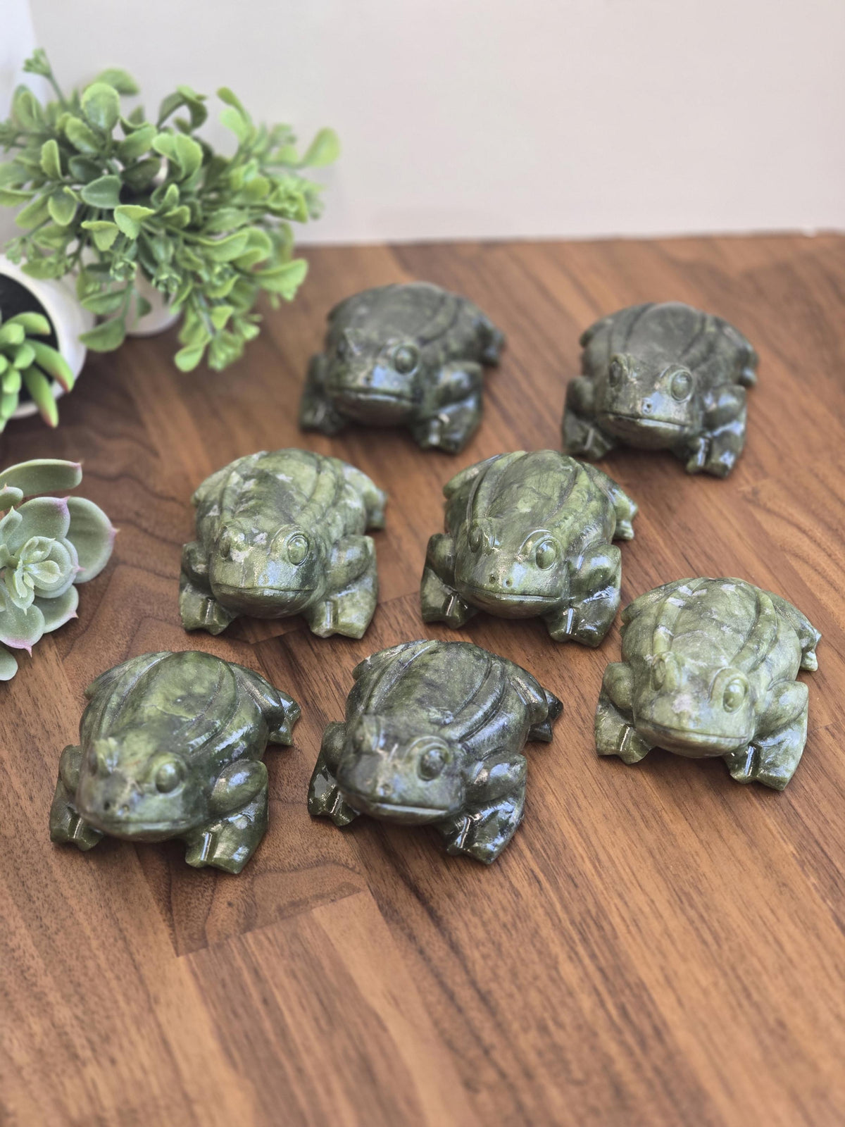Jade Frog Sculpture: Green and White Crystal - Handpicked 3 Inches