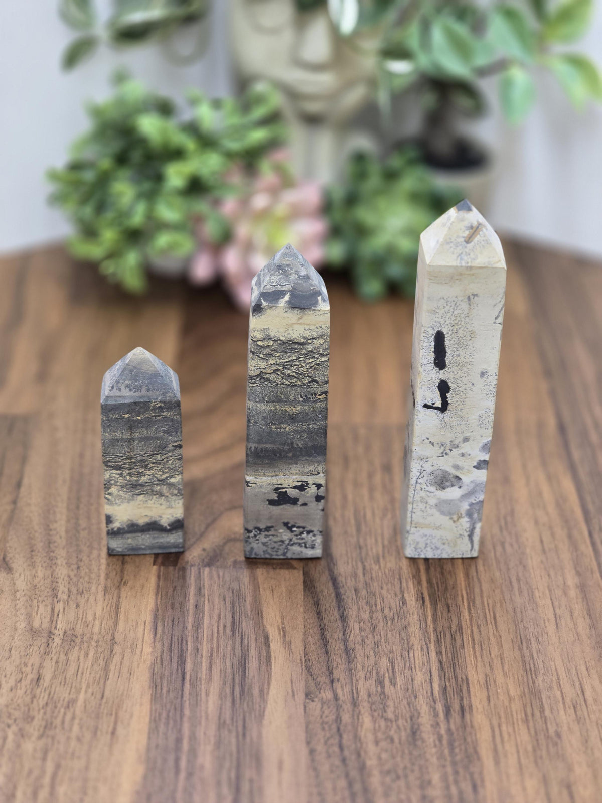 Inv - Picture Stone Tower | Dreamy Landscape Stone Points in Desert Beige, Creamy Tan and Earthy Brown | Natural Minimalist Home Decor